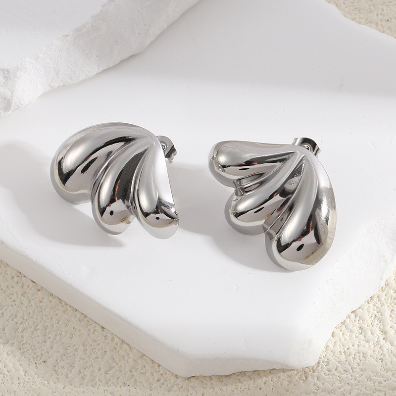 Wholesaler Eclat Paris - Shiny Thick Triple Drop Silver Earrings