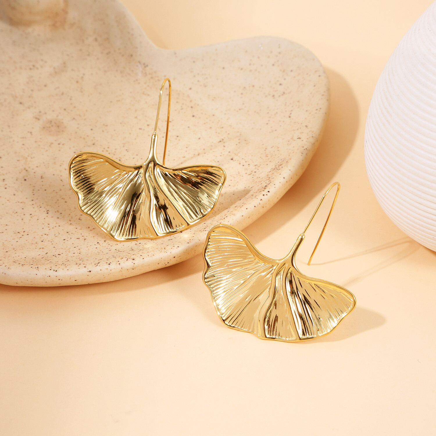 Wholesaler Eclat Paris - Gildo gilded hanging earrings
