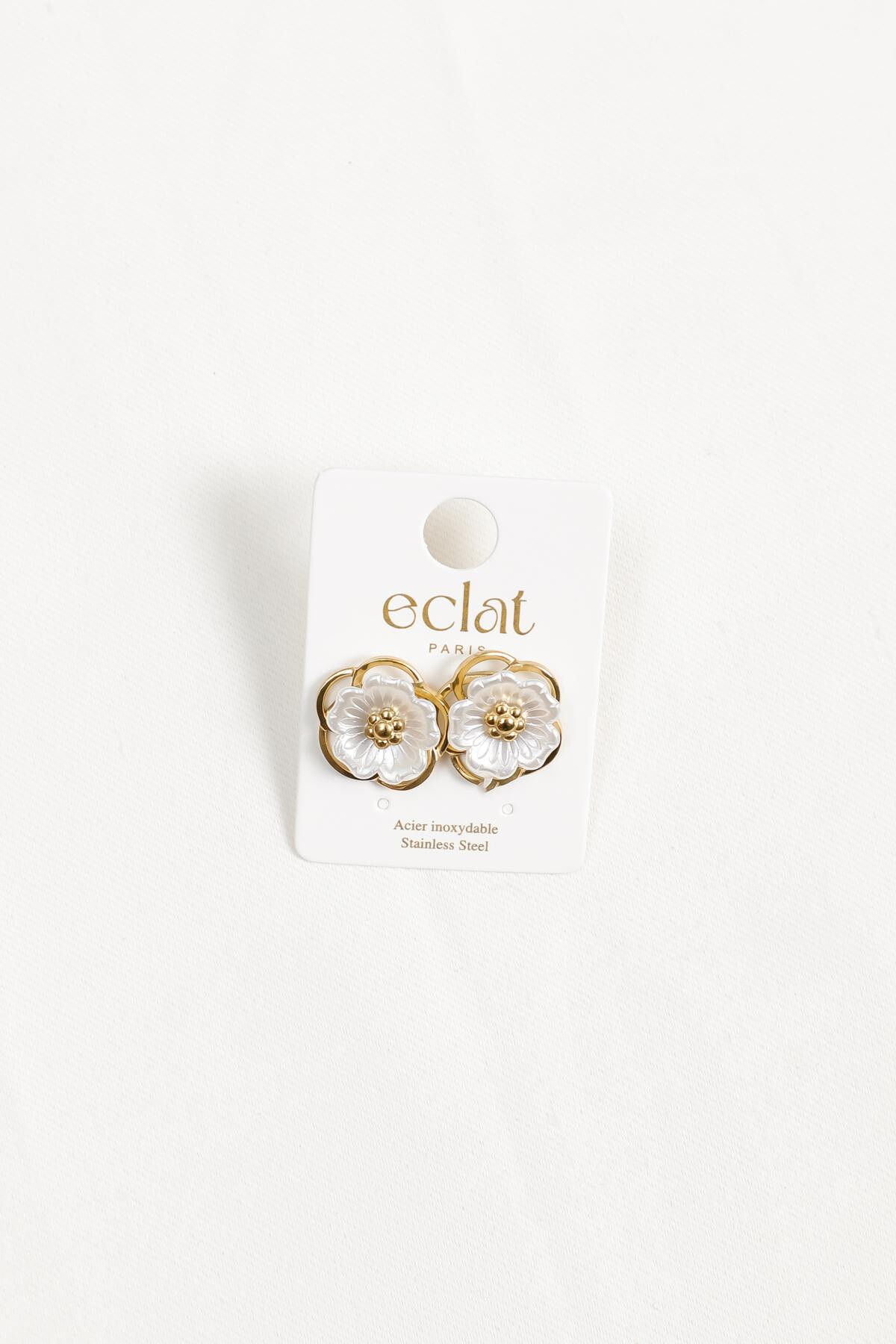 Wholesaler Eclat Paris - Flower mother-of-pearl stud earrings