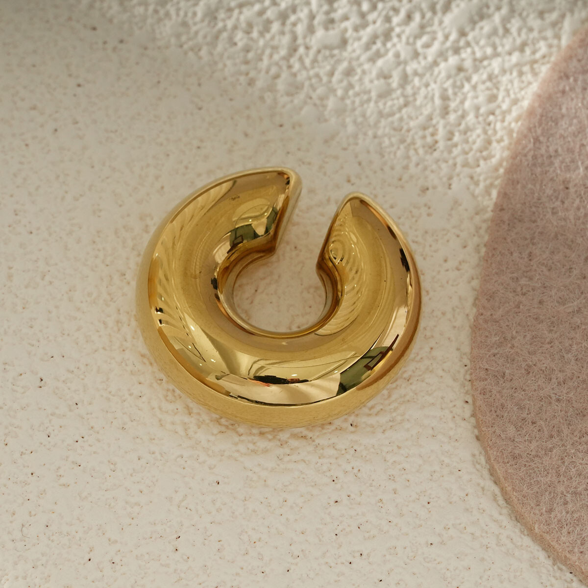 Großhändler Eclat Paris - Golden Ohrschmuck dicker Ring Offenes minimalistisches Design