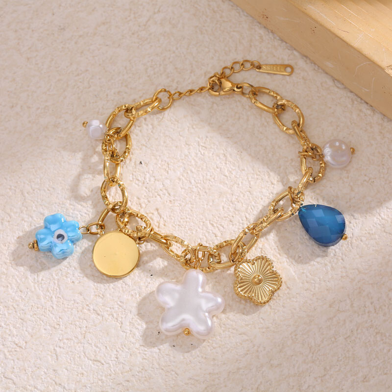 Wholesaler Eclat Paris - Golden chain bracelet Charms Pearls and Blue Shards