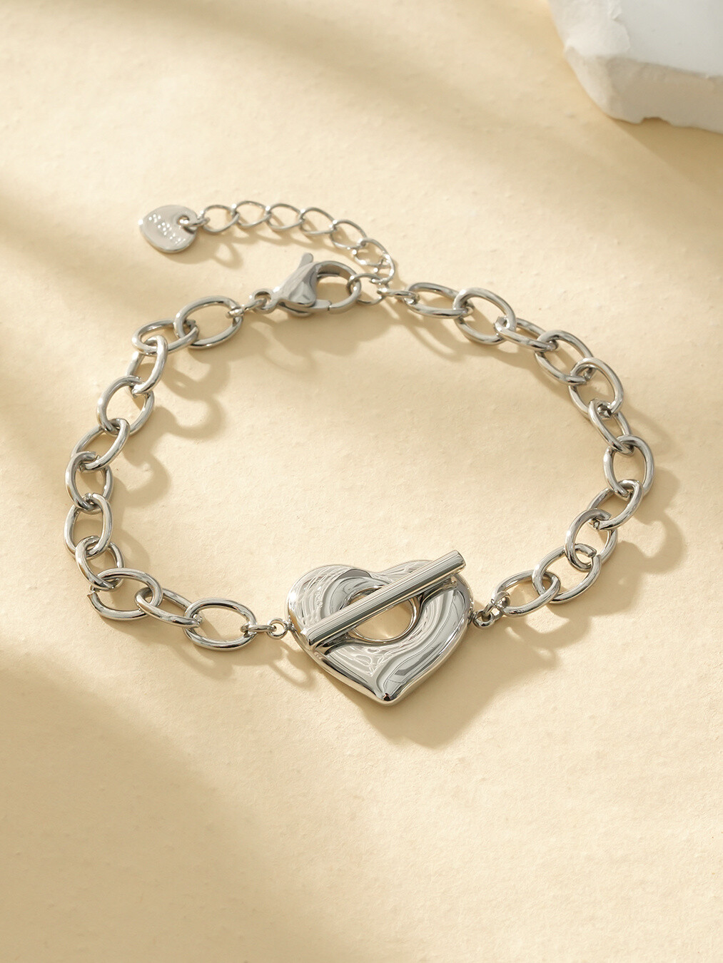 Wholesaler Eclat Paris - Thick Heart Croisette And Bar Silver Bracelet