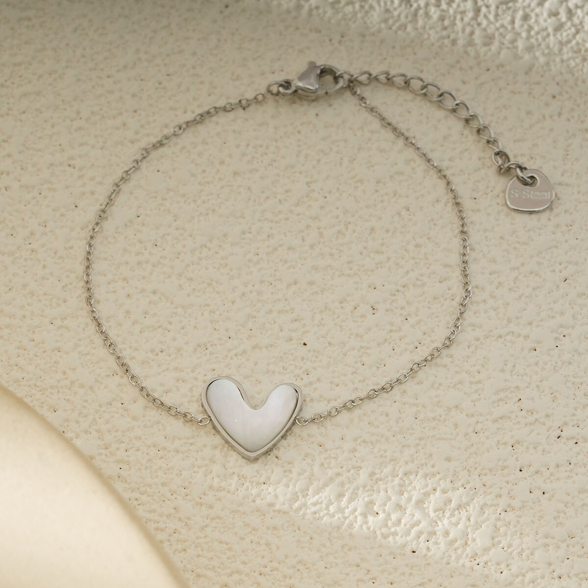 Mayorista Eclat Paris - Pulsera de la cadena de plata con elegancia romántica del corazón de nácar