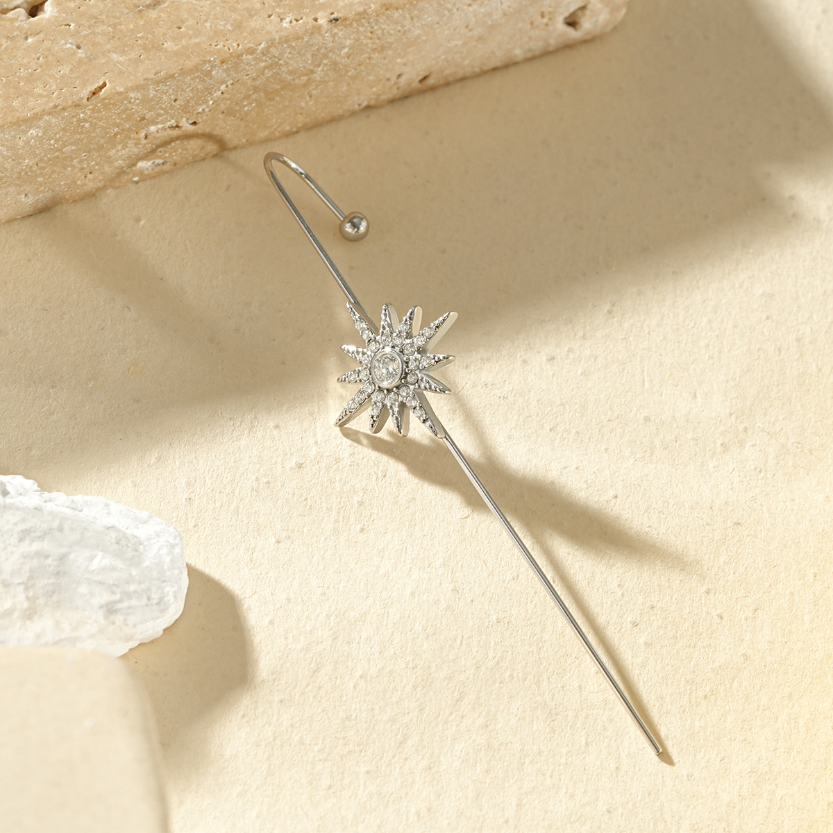 Grossiste Eclat Paris - Broche étoile sertie de strass