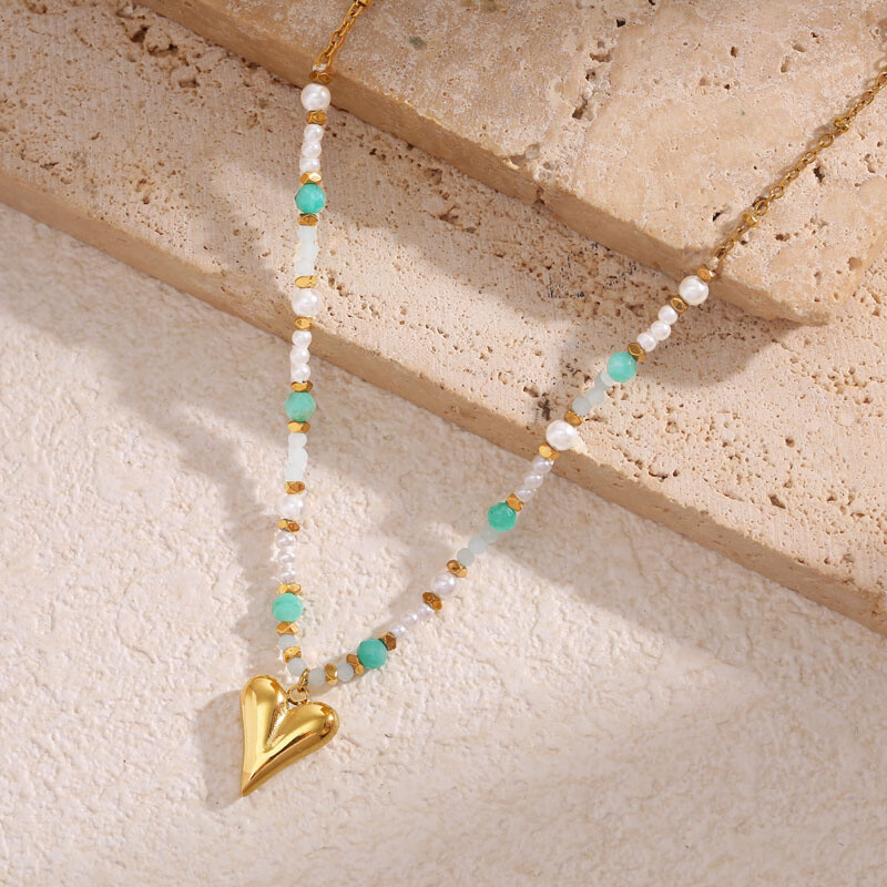Wholesaler Eclat Paris - Golden chain necklace pendant heart and blue stones