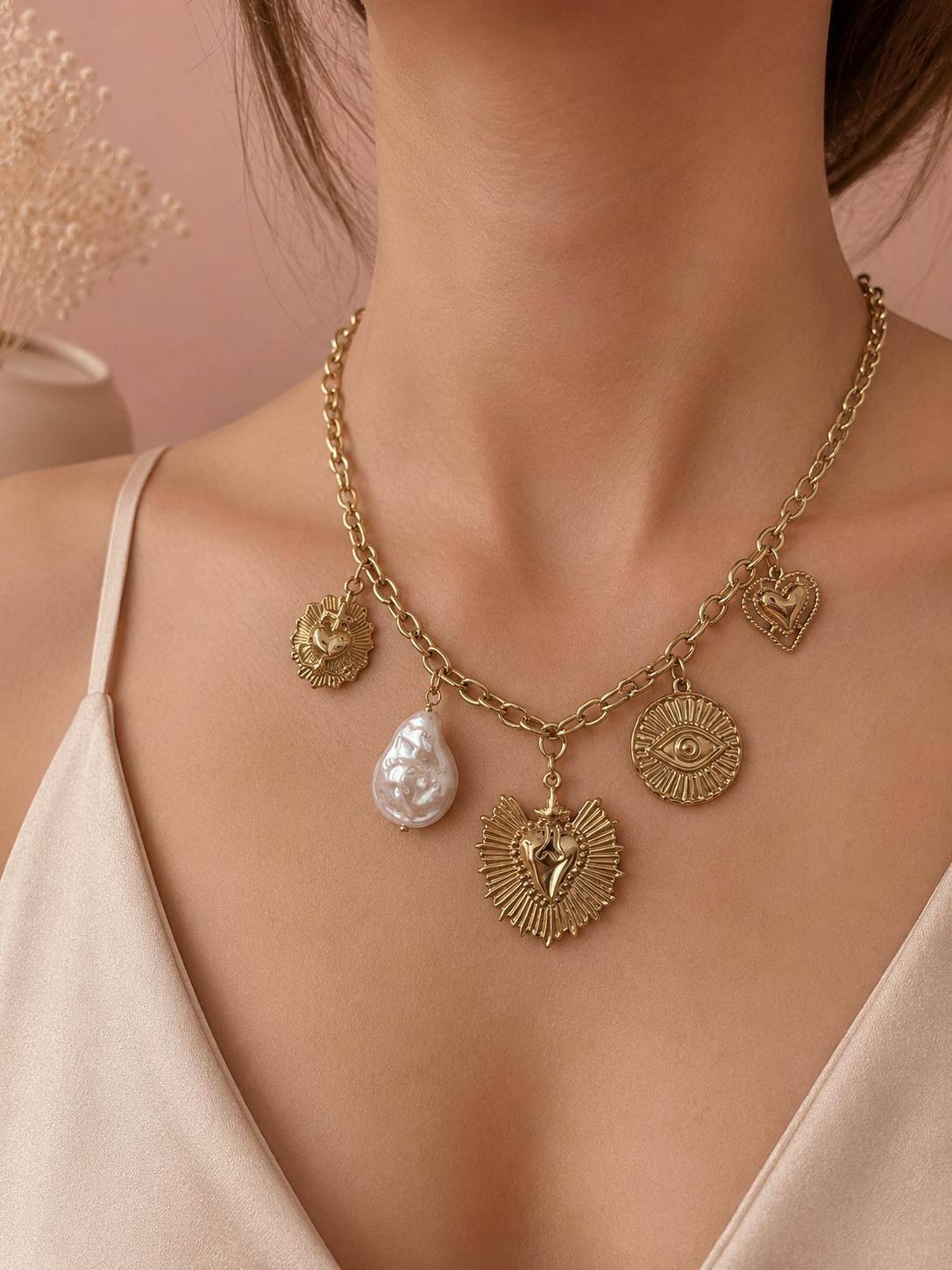 Grossiste Eclat Paris - Collier doré médaillons