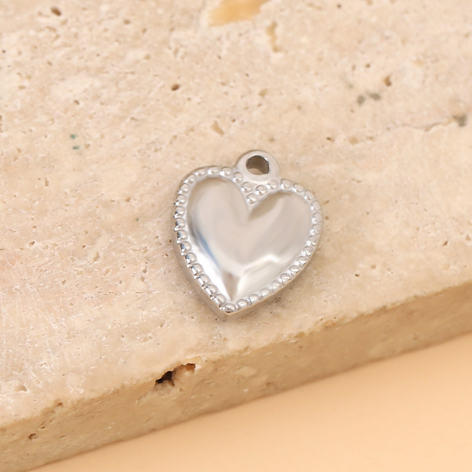 Grossiste Eclat Paris - Lot de 3 Pendentifs Cœur Argenté Perlé
