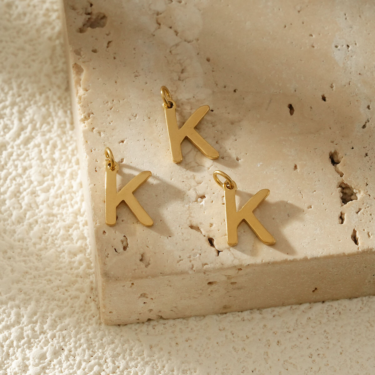 Mayorista Eclat Paris - Muchos 3 colgantes Alfabeto Letter K Golden