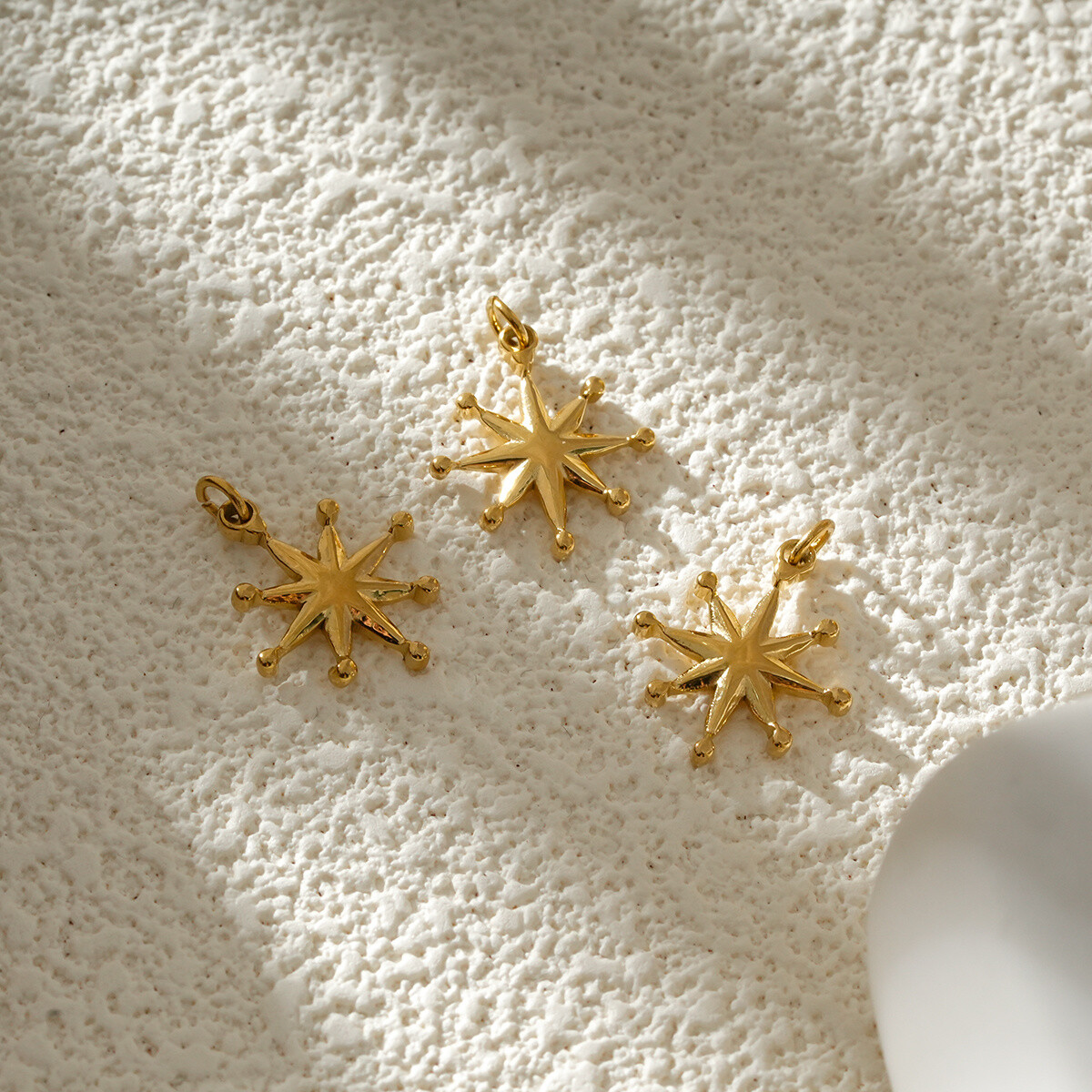 Mayorista Eclat Paris - Muchas 3 colgantes de Golden Star con ocho ramas