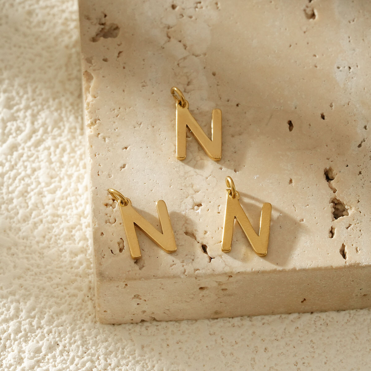 Mayorista Eclat Paris - Conjunto de 3 colgantes Alphabet Letter N Golden