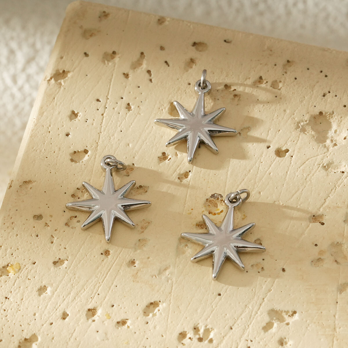 Mayorista Eclat Paris - Mucho 3 colgantes de estrellas brillantes plateadas