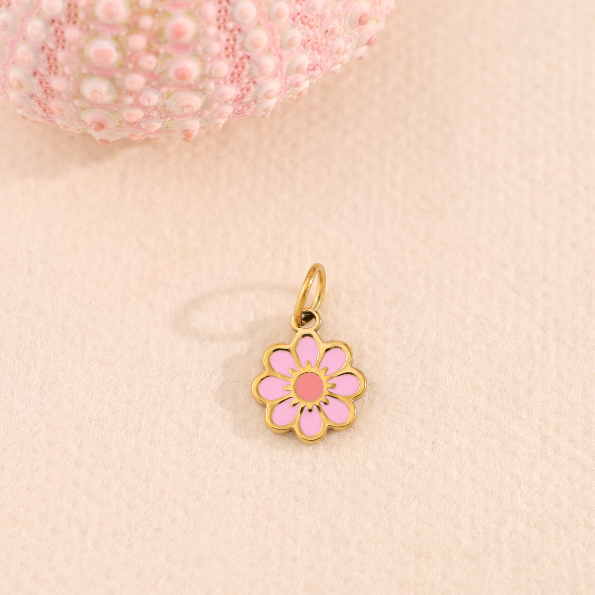 Mayorista Eclat Paris - Conjunto de 3 colgantes de flores rosas esmaltes del bosquejo dorado