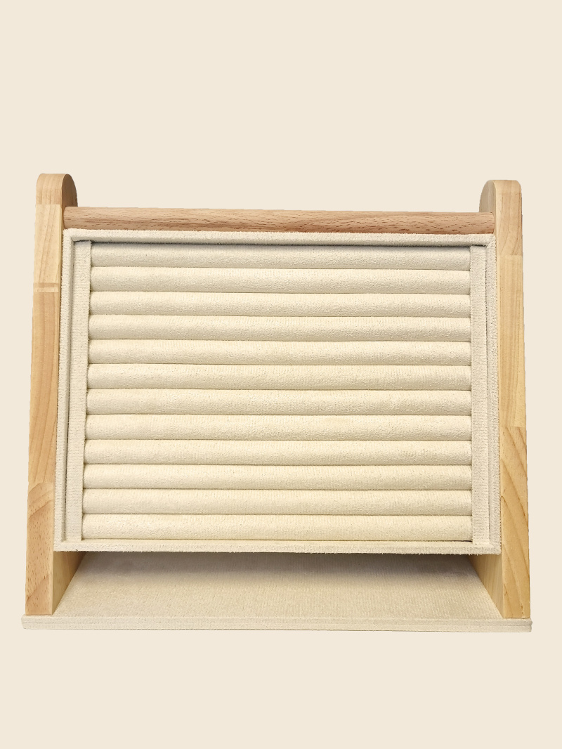 Wholesaler Eclat Paris - Large beige velvet ring display