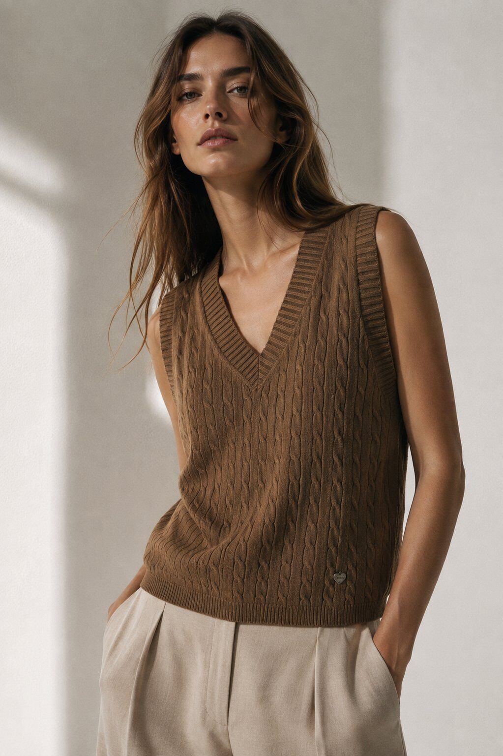 Grossista ECRU by Luni - Gilet Treccia Heritage