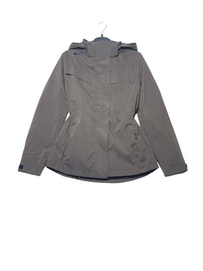 Grossista Elegance - Doppio capo trench corto e piumino 100 grammi Grossista Elegance - Doppio capo trench corto e piumino 100 grammi