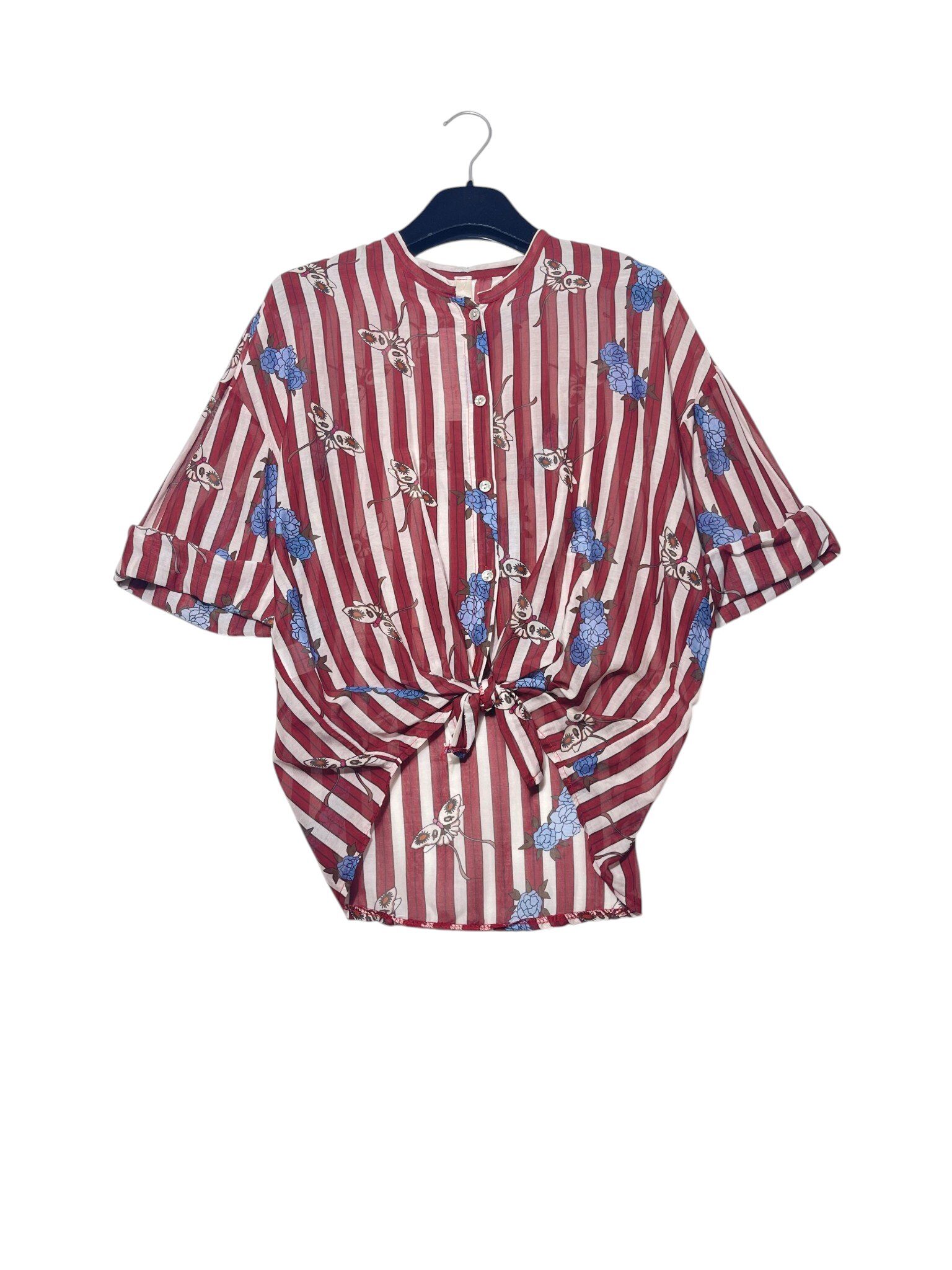 Grossiste Elegance - Chemise en mélange de soie à col mao à rayures avec fleurs