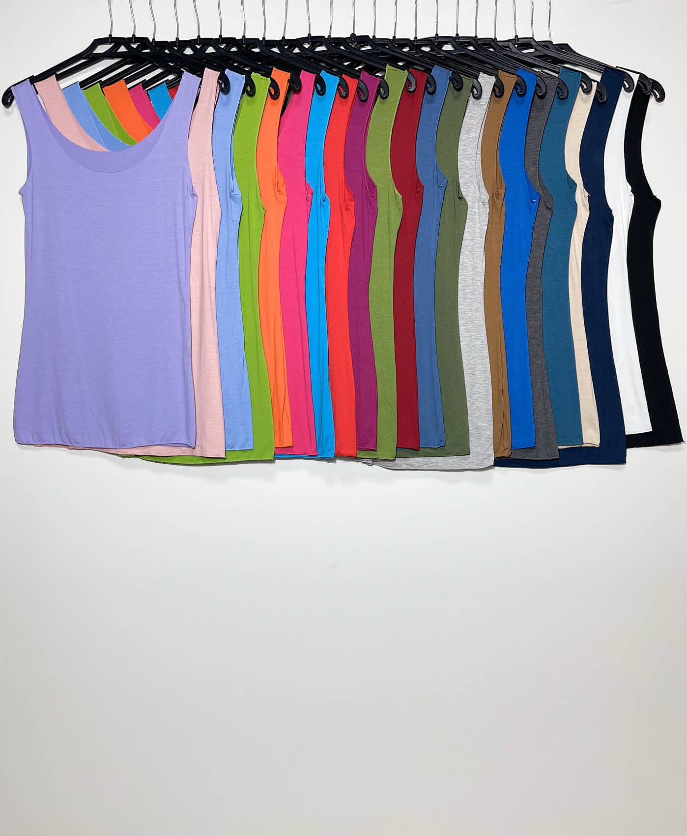 Grossiste Elegance - Débardeur simple en viscose
