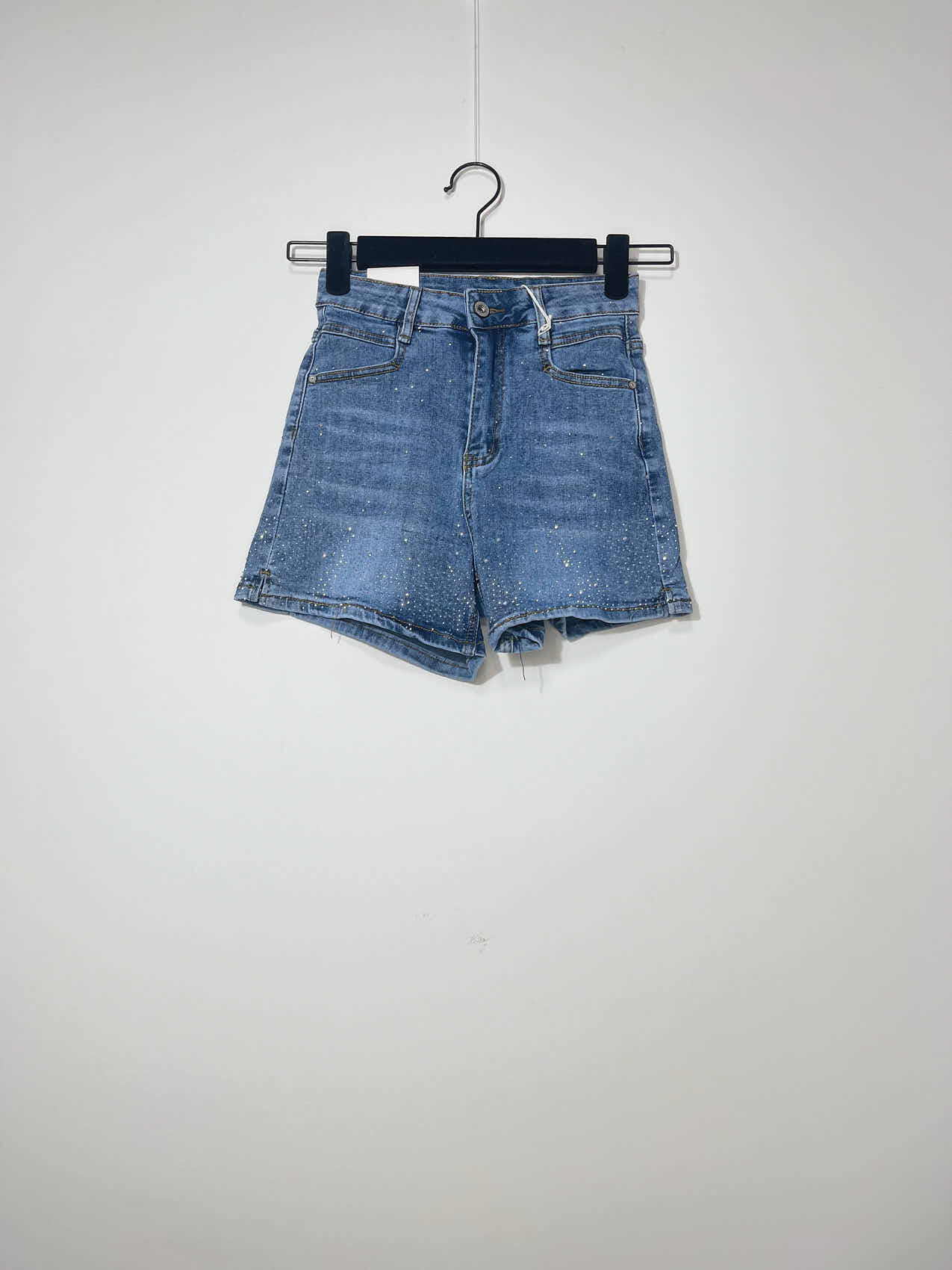 Großhändler Elegance - Jeansshorts mit Glitzersteinen