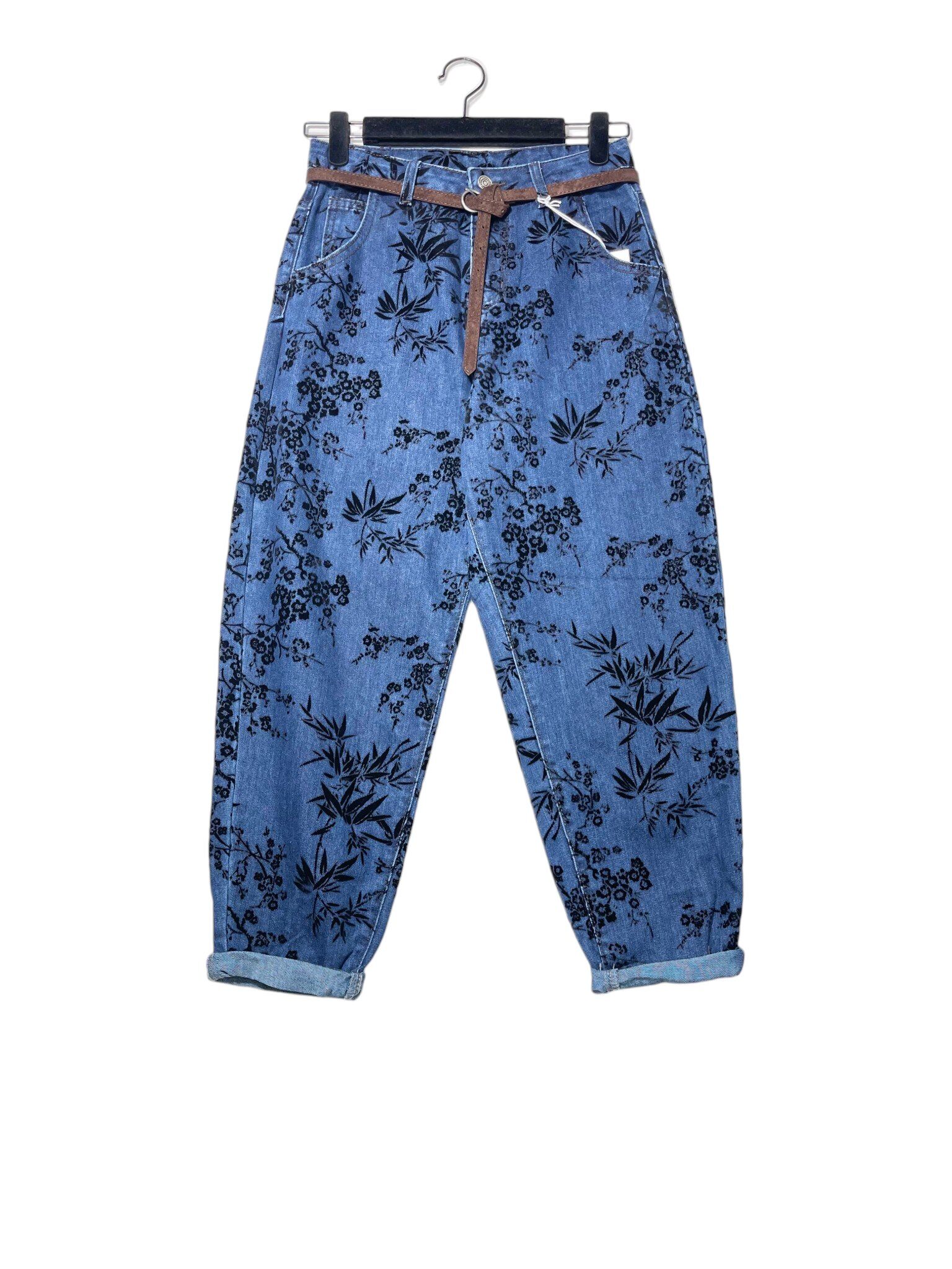 Grossiste Elegance - Jean coupe ample avec motif camouflage en velours à fleurs