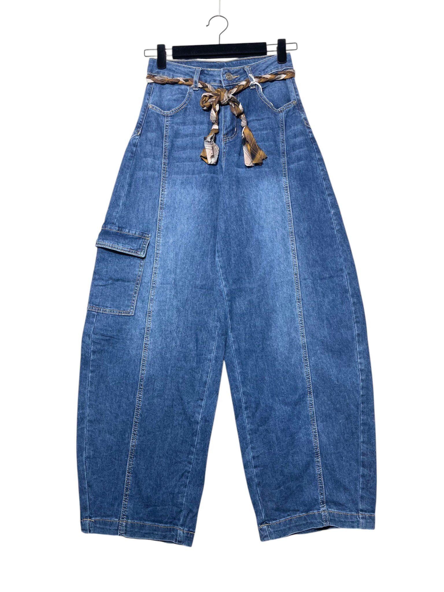 Wholesaler Elegance - Balloon jeans with a side pocket on one side only