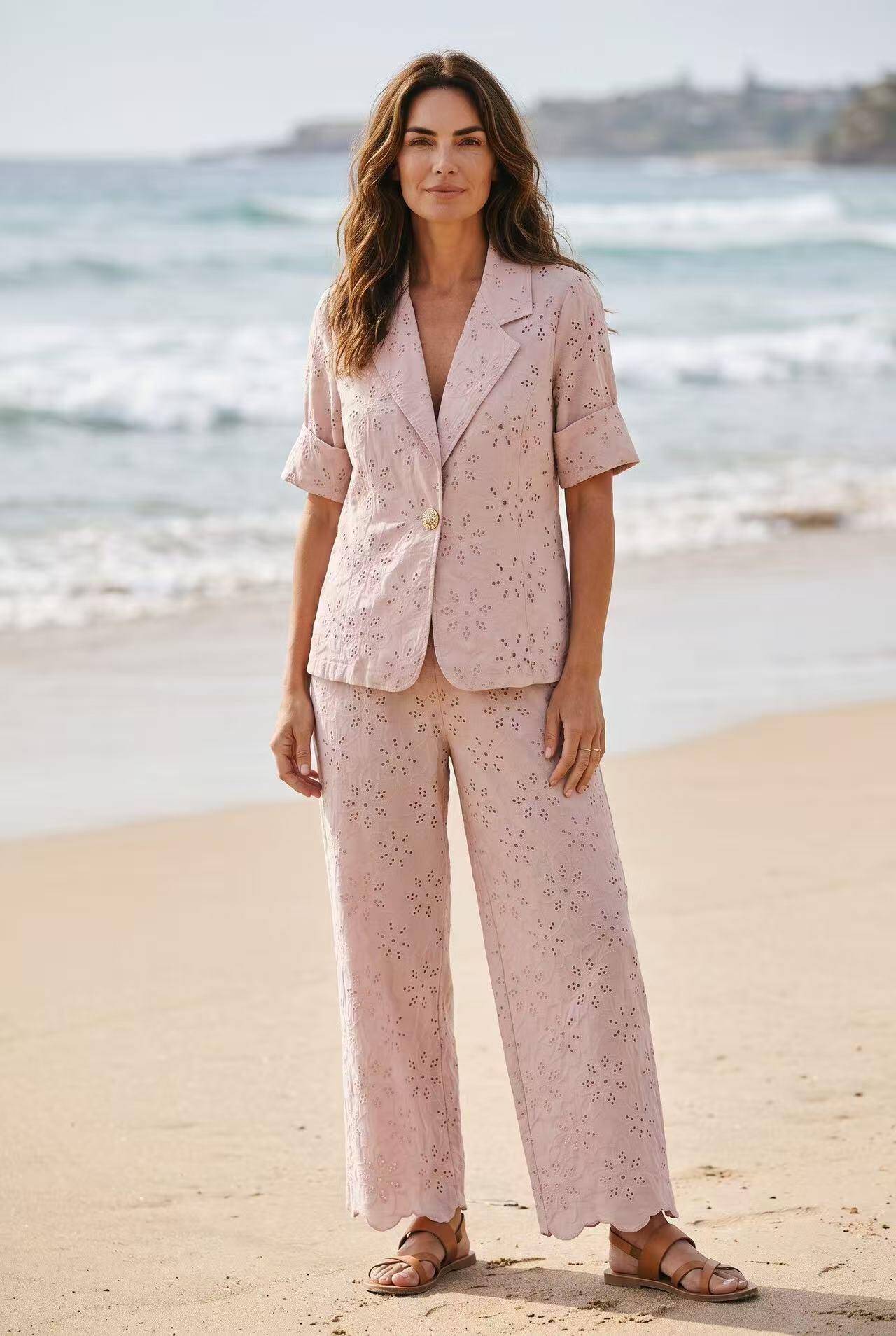Wholesaler Elegance - Eyelet lace trousers, lined inside