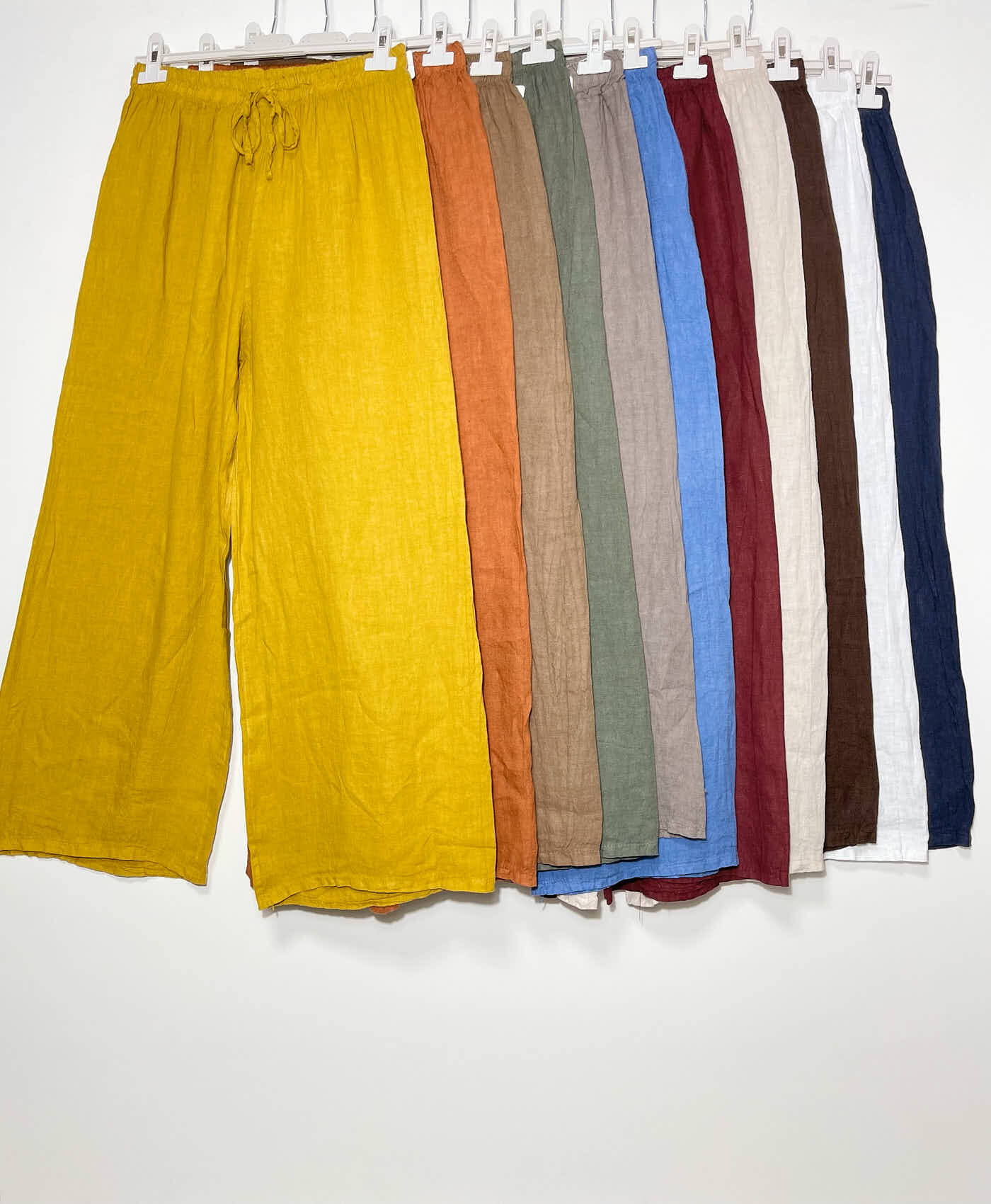 Wholesaler Elegance - Big size trousers in linen at the palace with coulisse