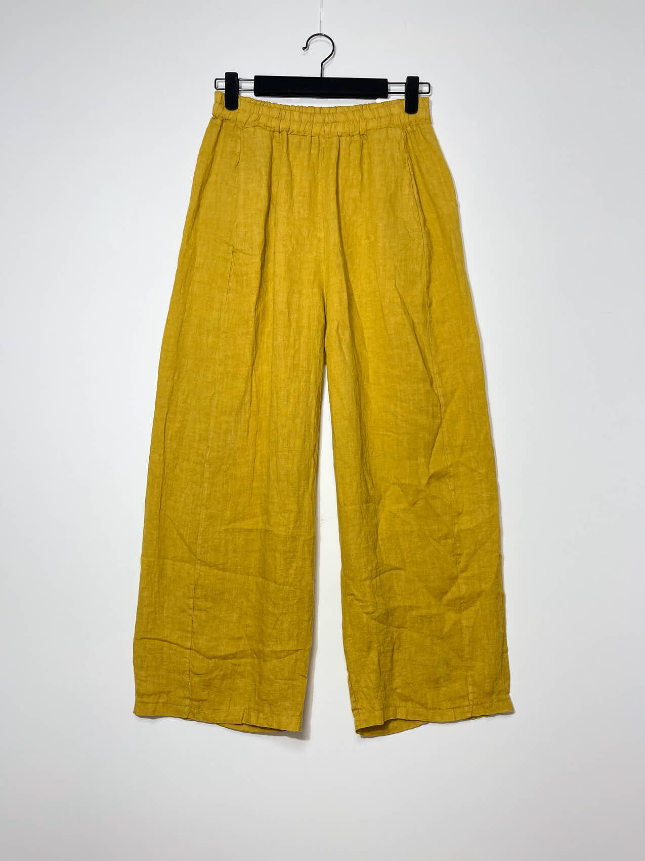 Grossiste Elegance - Pantalon en lin à poches semi-latérales