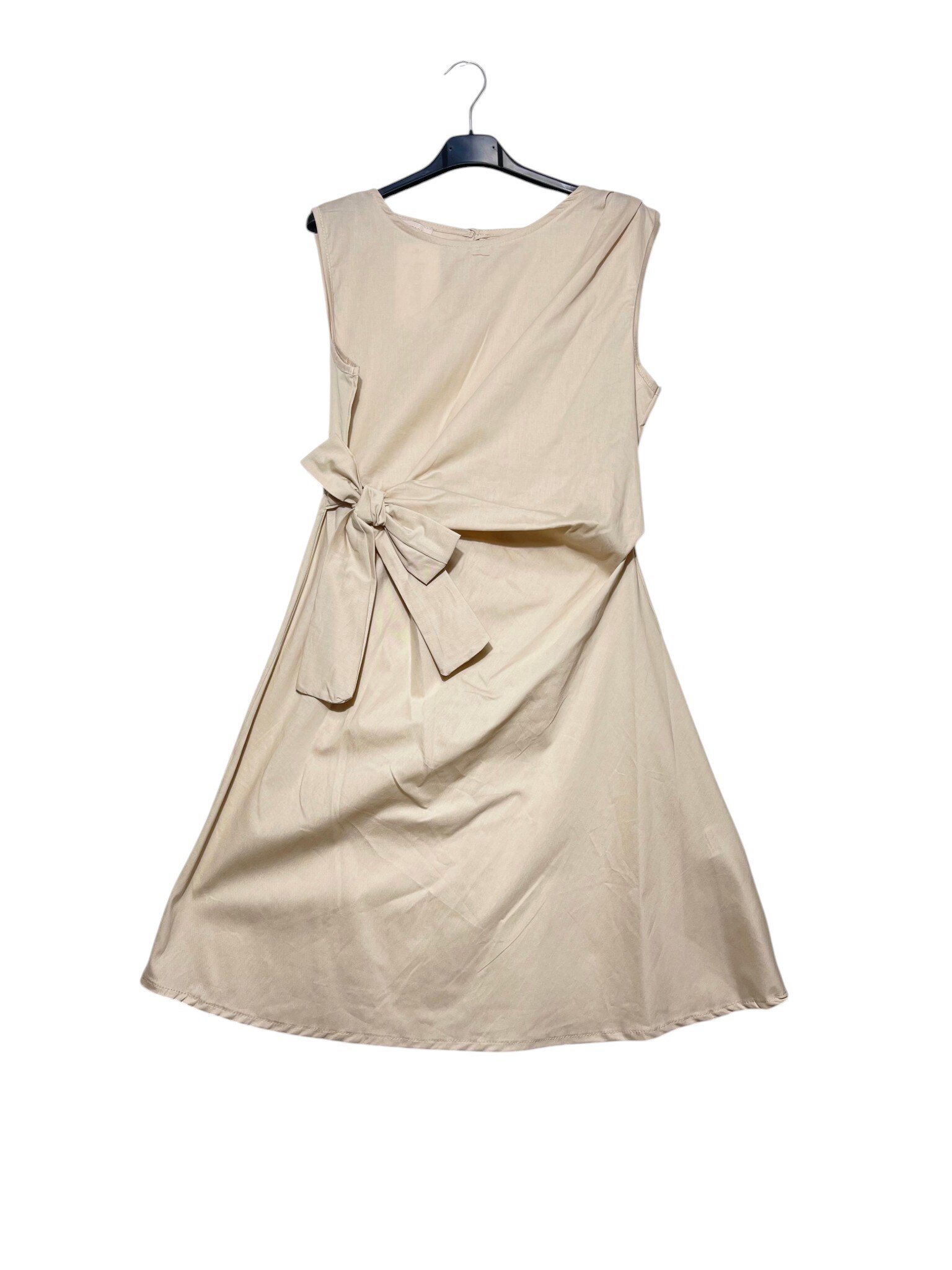 Grossiste Elegance - Robe sans manches avec nœud latéral