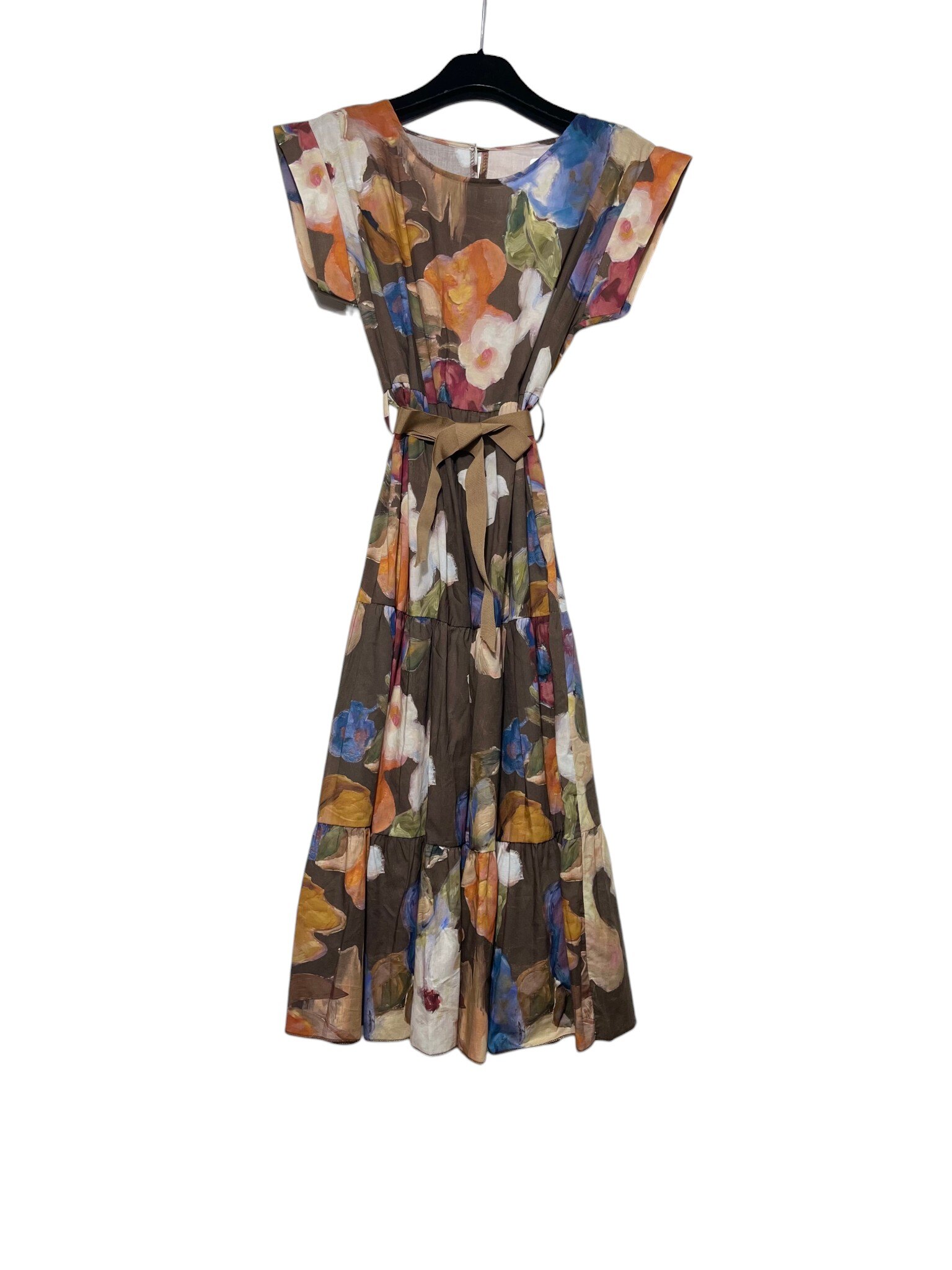 Wholesaler Elegance - Sleeveless tiered dress with floral print