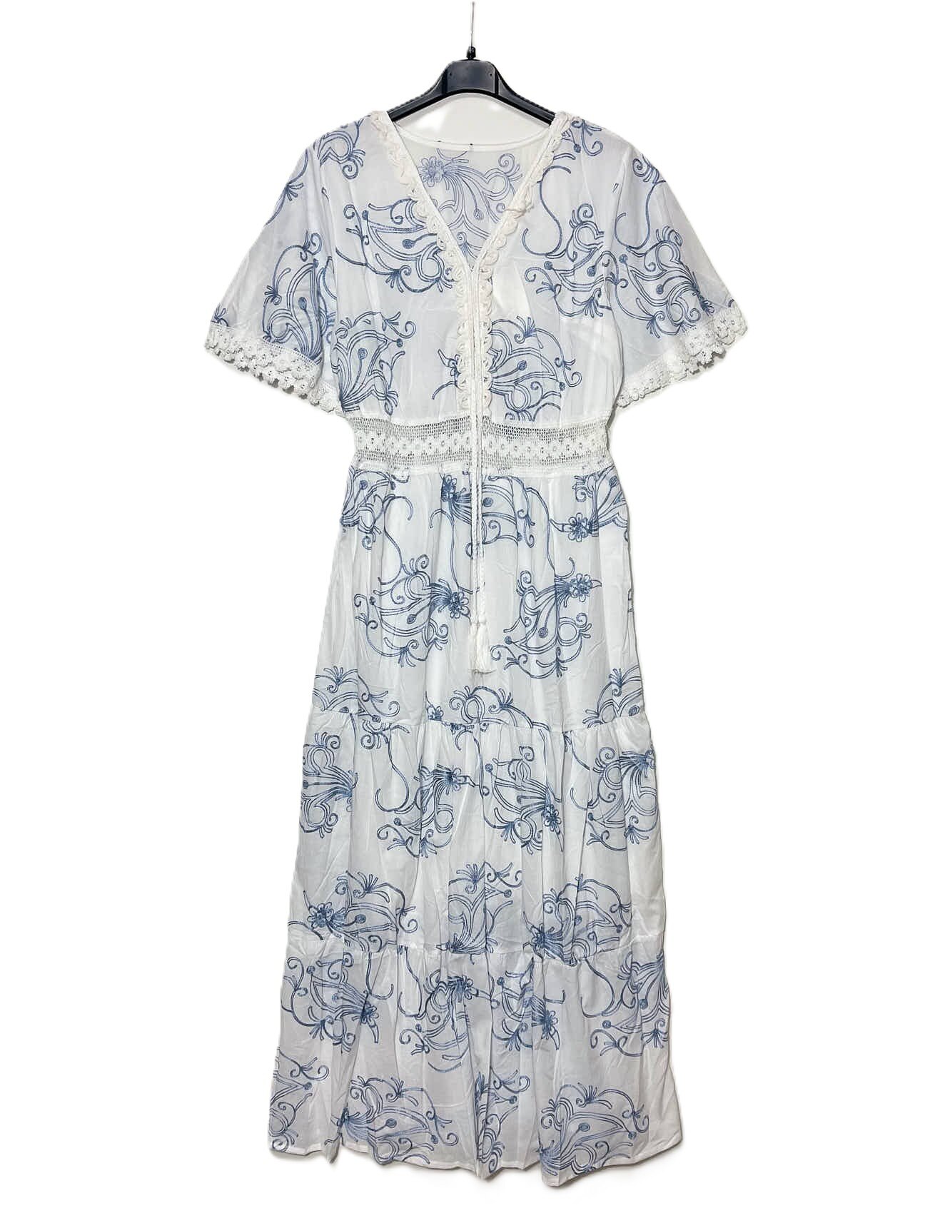 Wholesaler Elegance - Long dress with eyelet lace