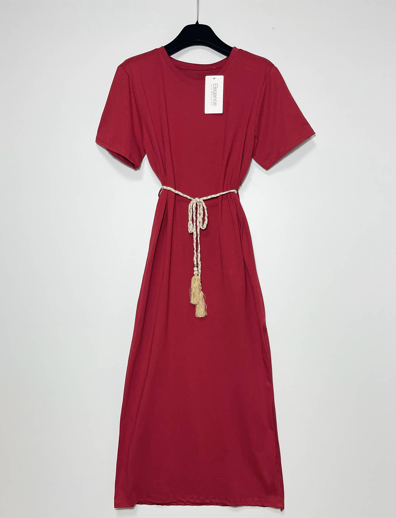 Grossiste Elegance - Robe col rond à manches courtes