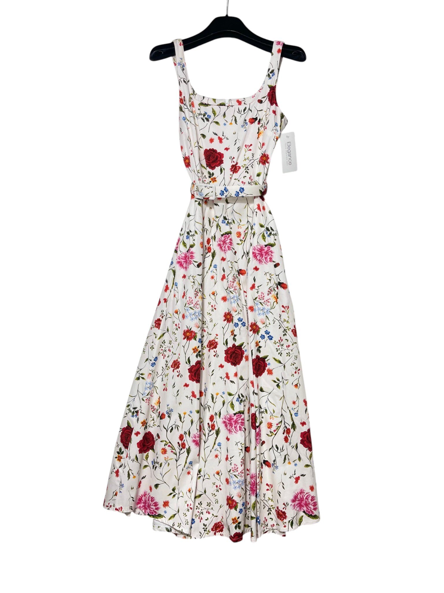 Wholesaler Elegance - Fitted dress with straps and back zipper floral print