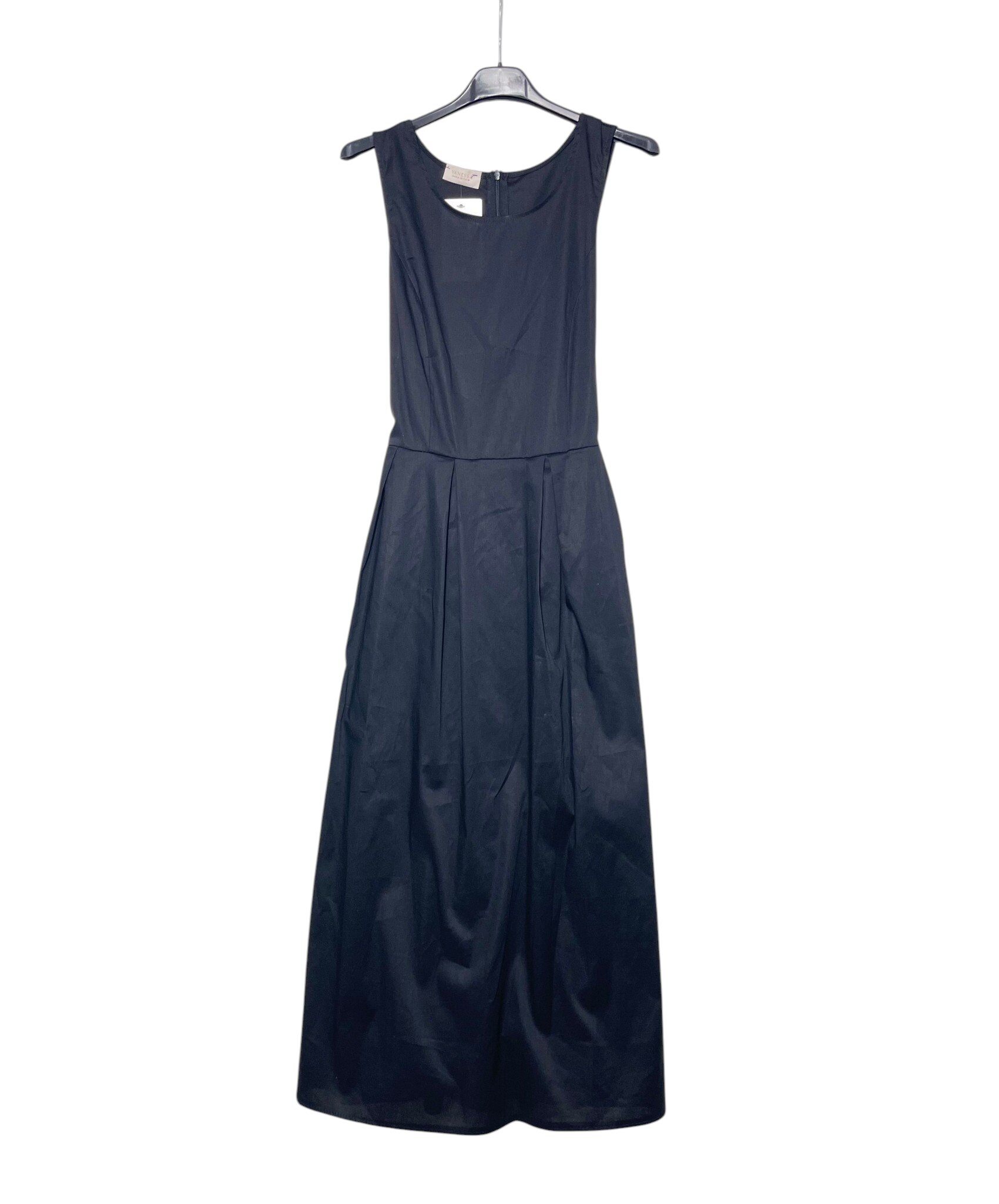 Wholesaler Elegance - Long dress with a round neckline, bow, and back zipper