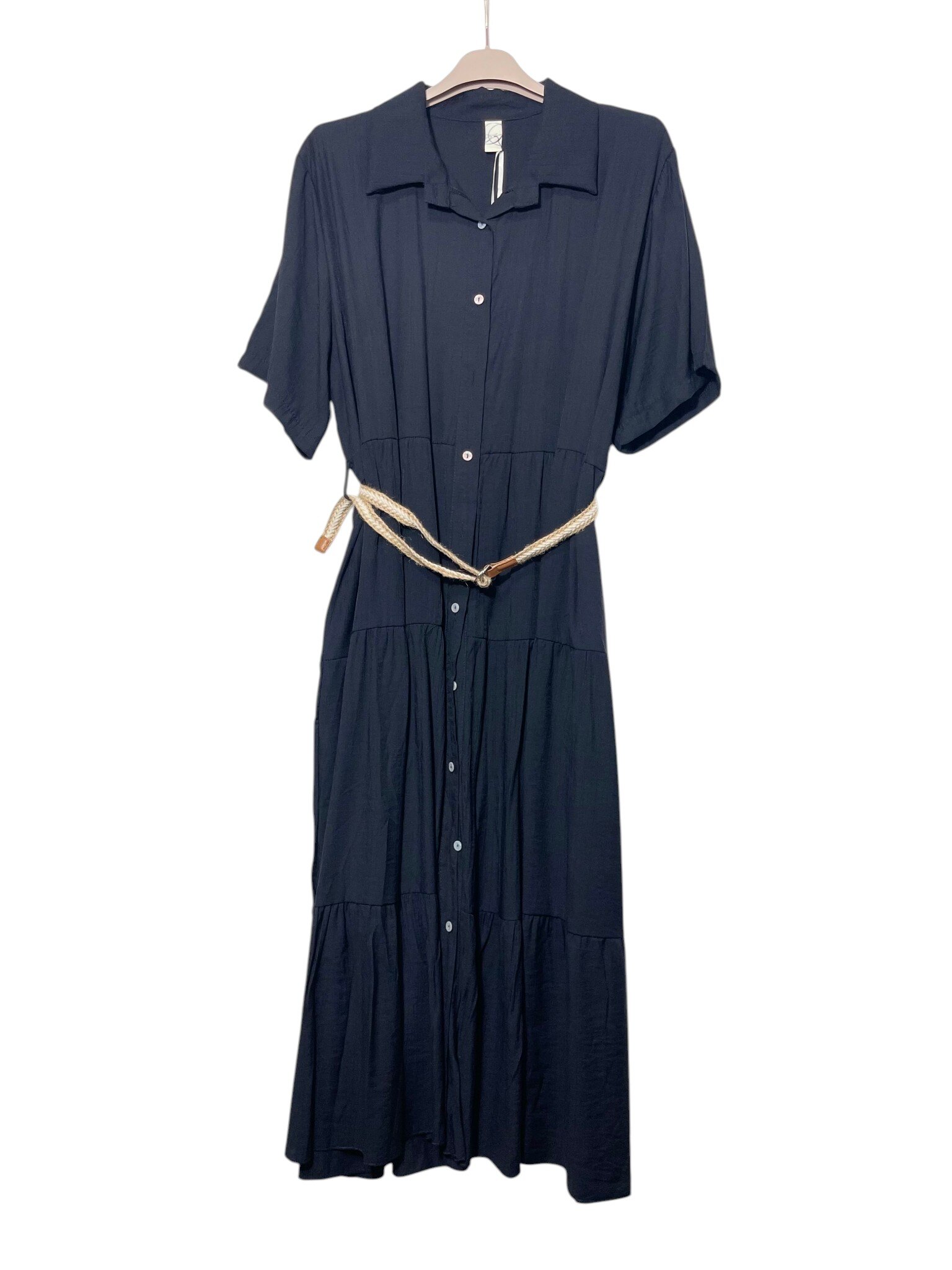 Mayorista Elegance - Vestido camisero talla grande con volantes y cinturón