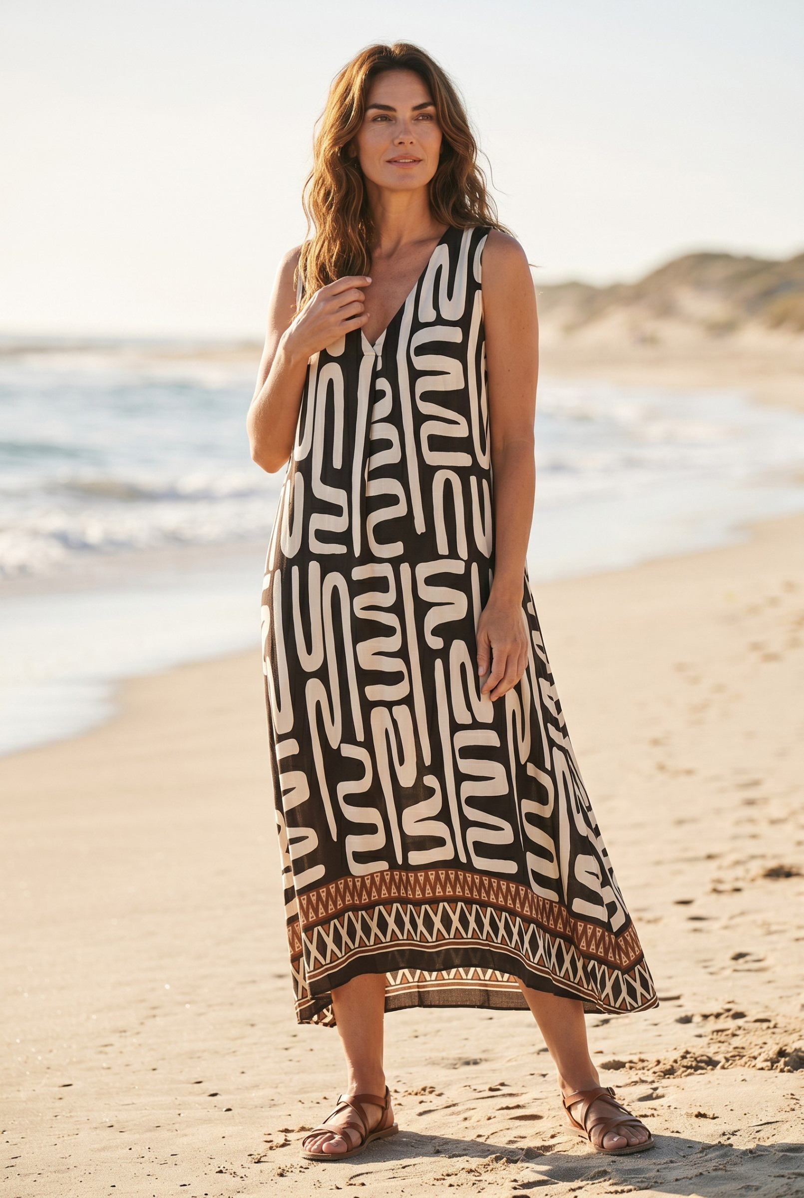 Mayorista Elegance - Vestido largo de pura viscosa con escote en V