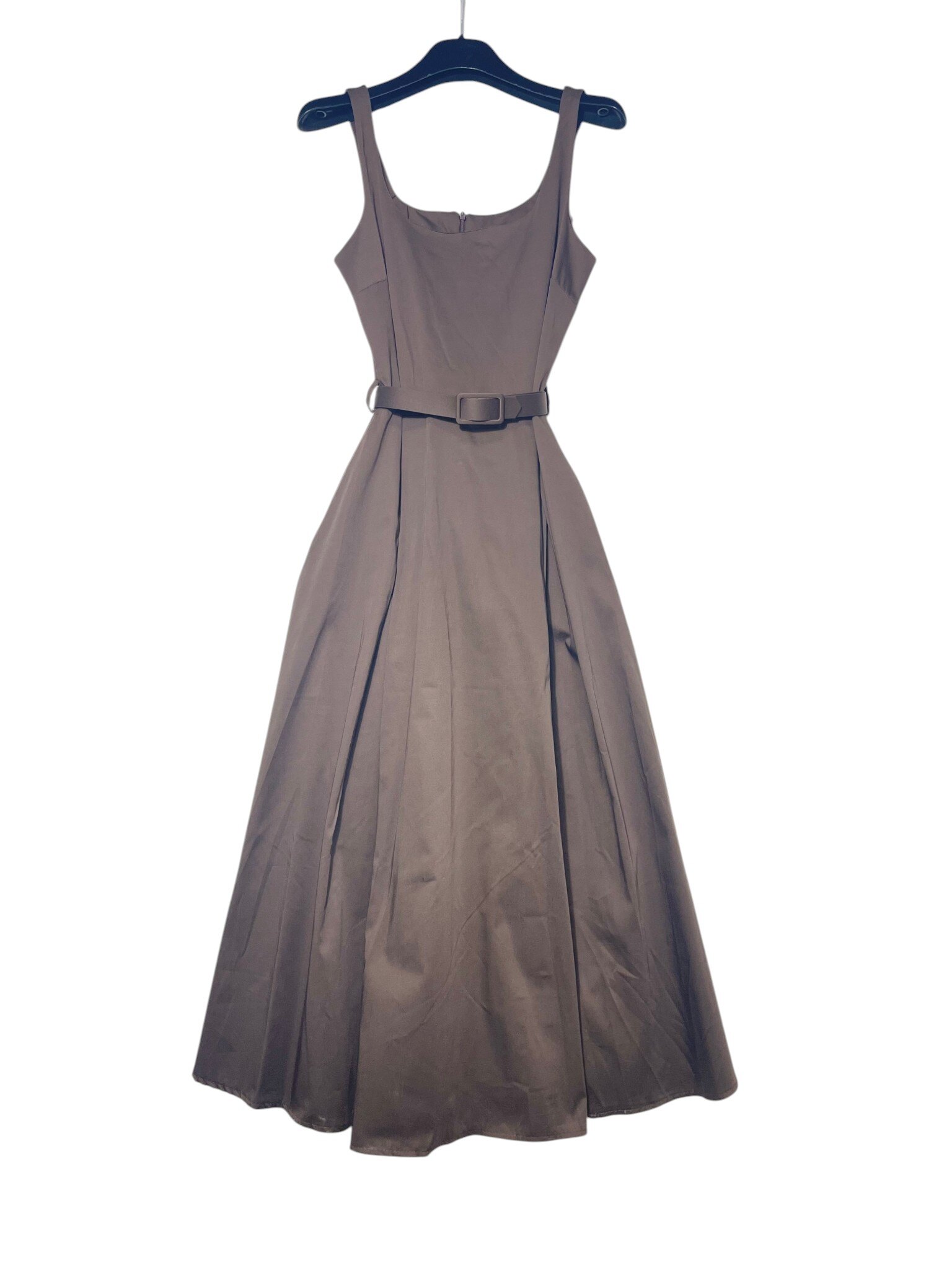 Wholesaler Elegance - Fitted dress with straps, zip at the back