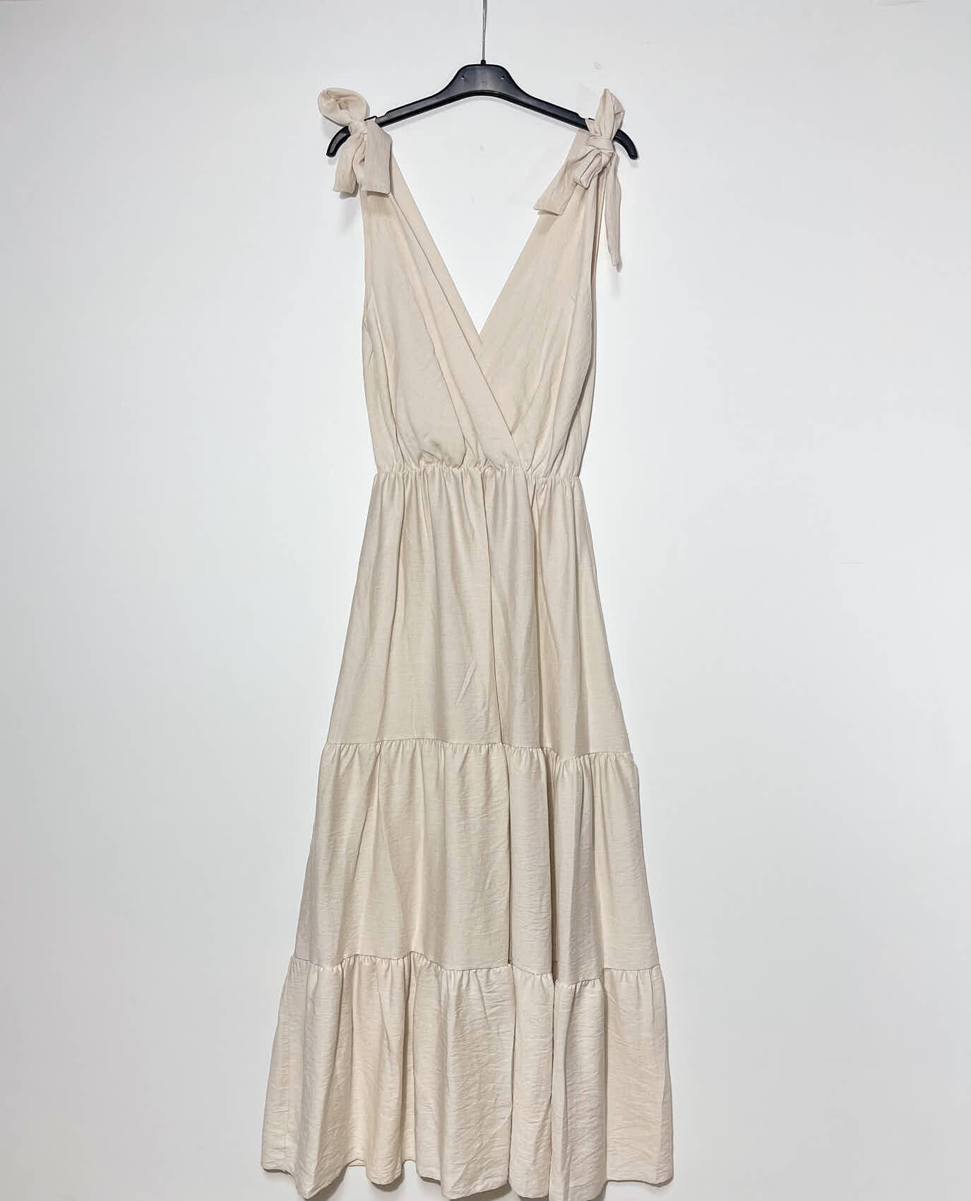 Mayorista Elegance - Vestido de doble tirante con lazo y volantes