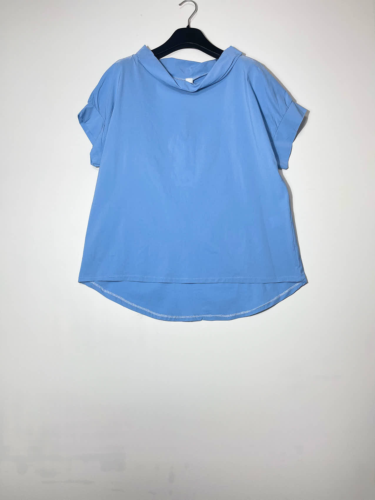 Großhändler Elegance - T -Shirt mit Kragenhals in hellem Bengalina