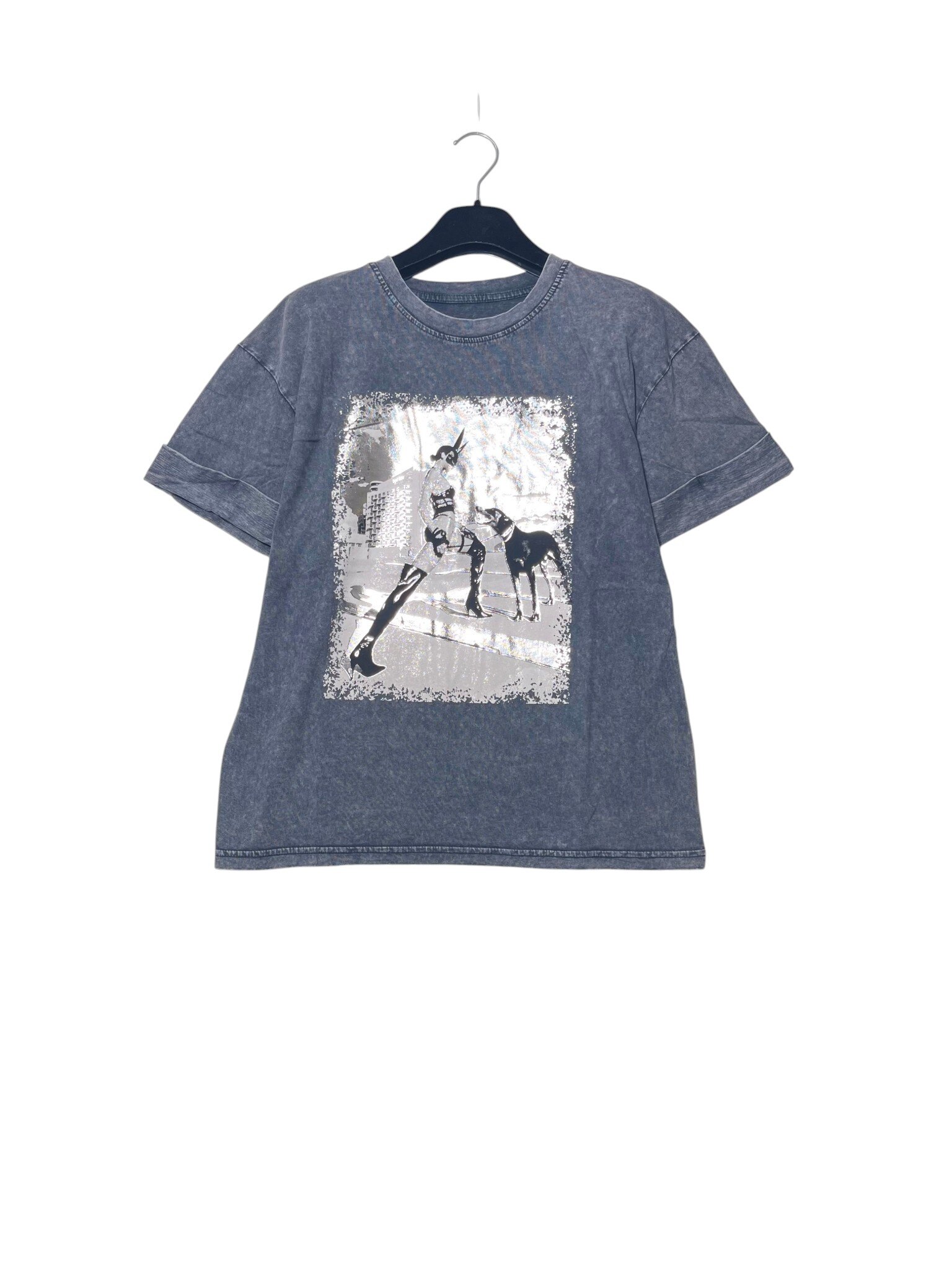Wholesaler Elegance - Stone wash T-shirt with print