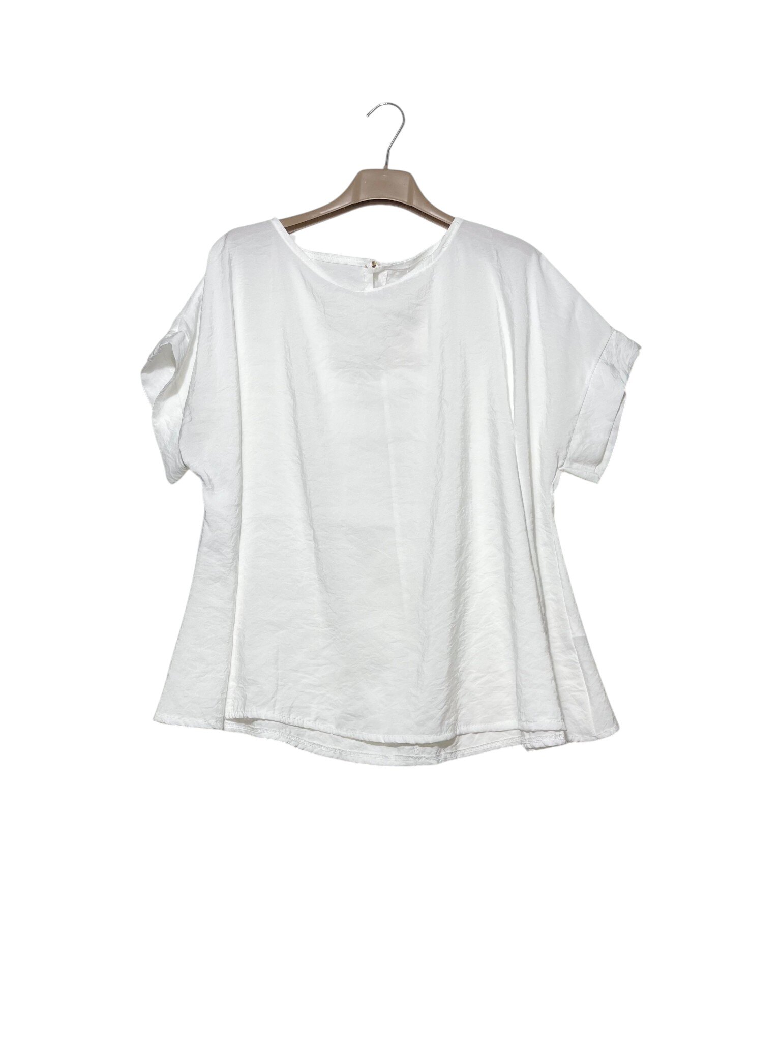 Wholesaler Elegance - Oversized T-shirt with back button