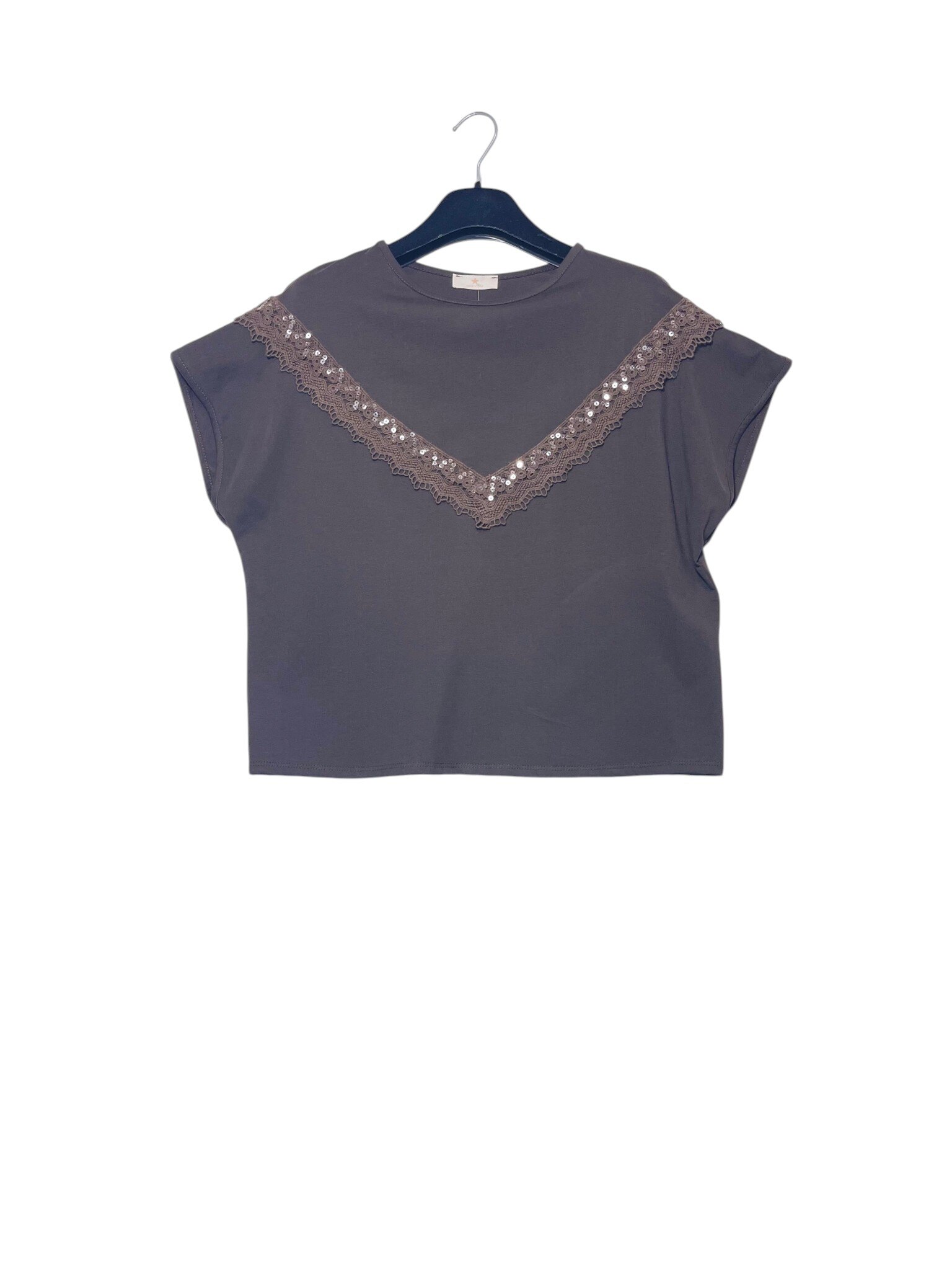 Wholesaler Elegance - Oversized T-shirt with eyelet lace inserts and V-shaped sequins