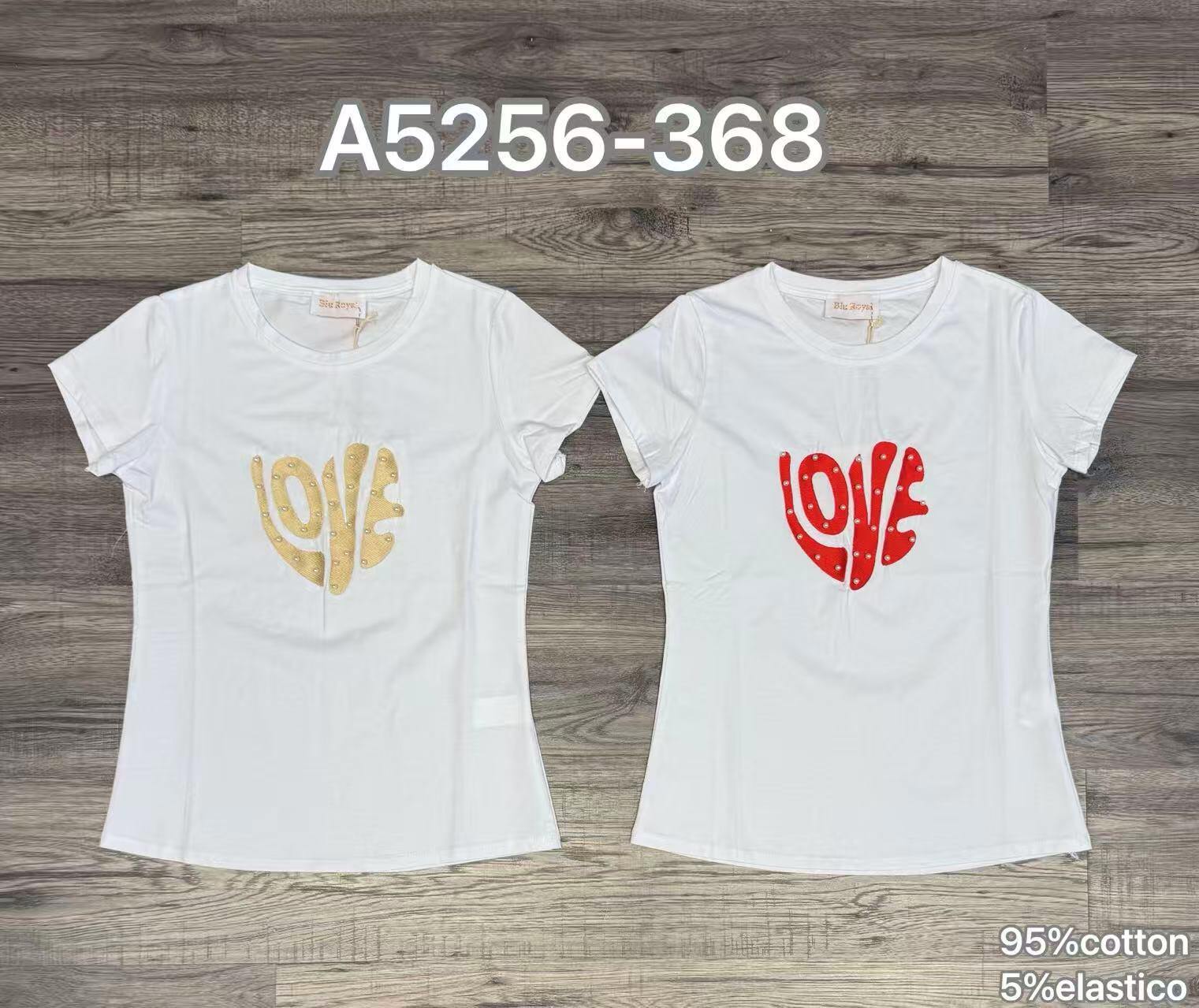 Wholesaler Elegance - Slim-fit T-shirt with LOVE print