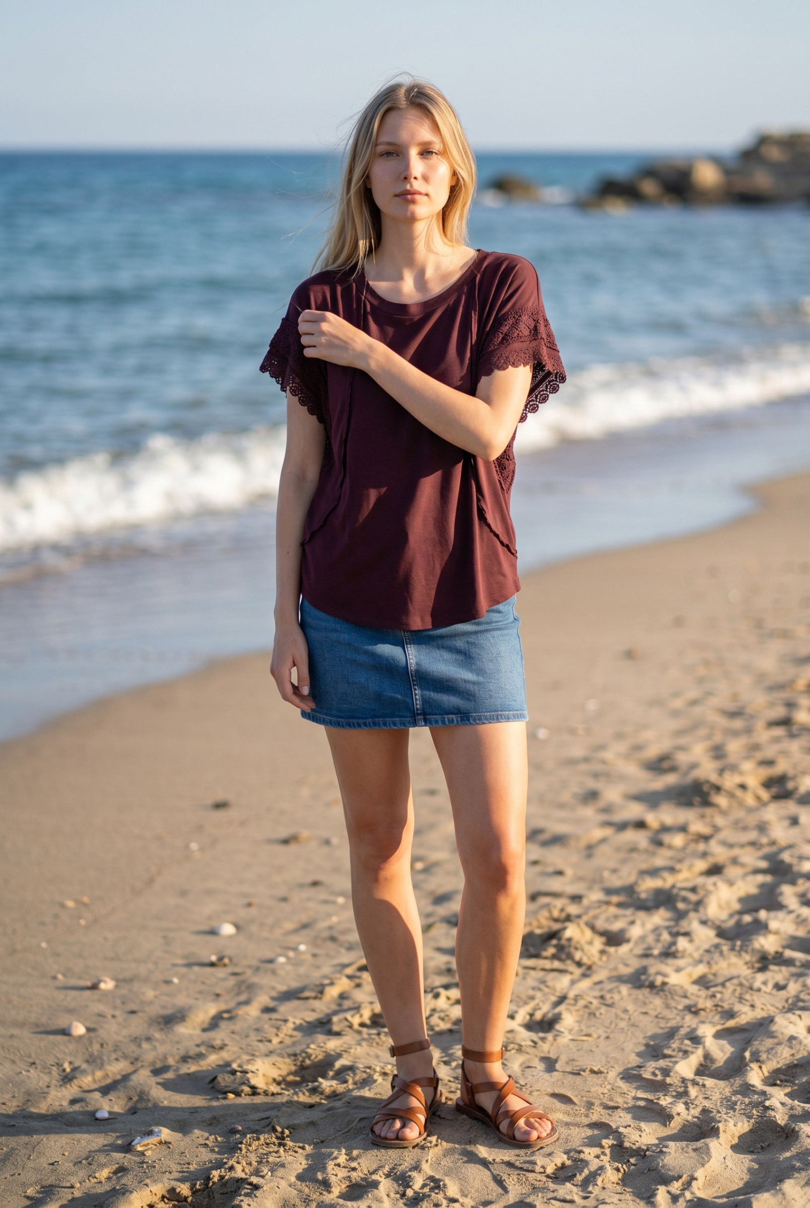 Wholesaler Elegance - Raw edge t-shirt with lace