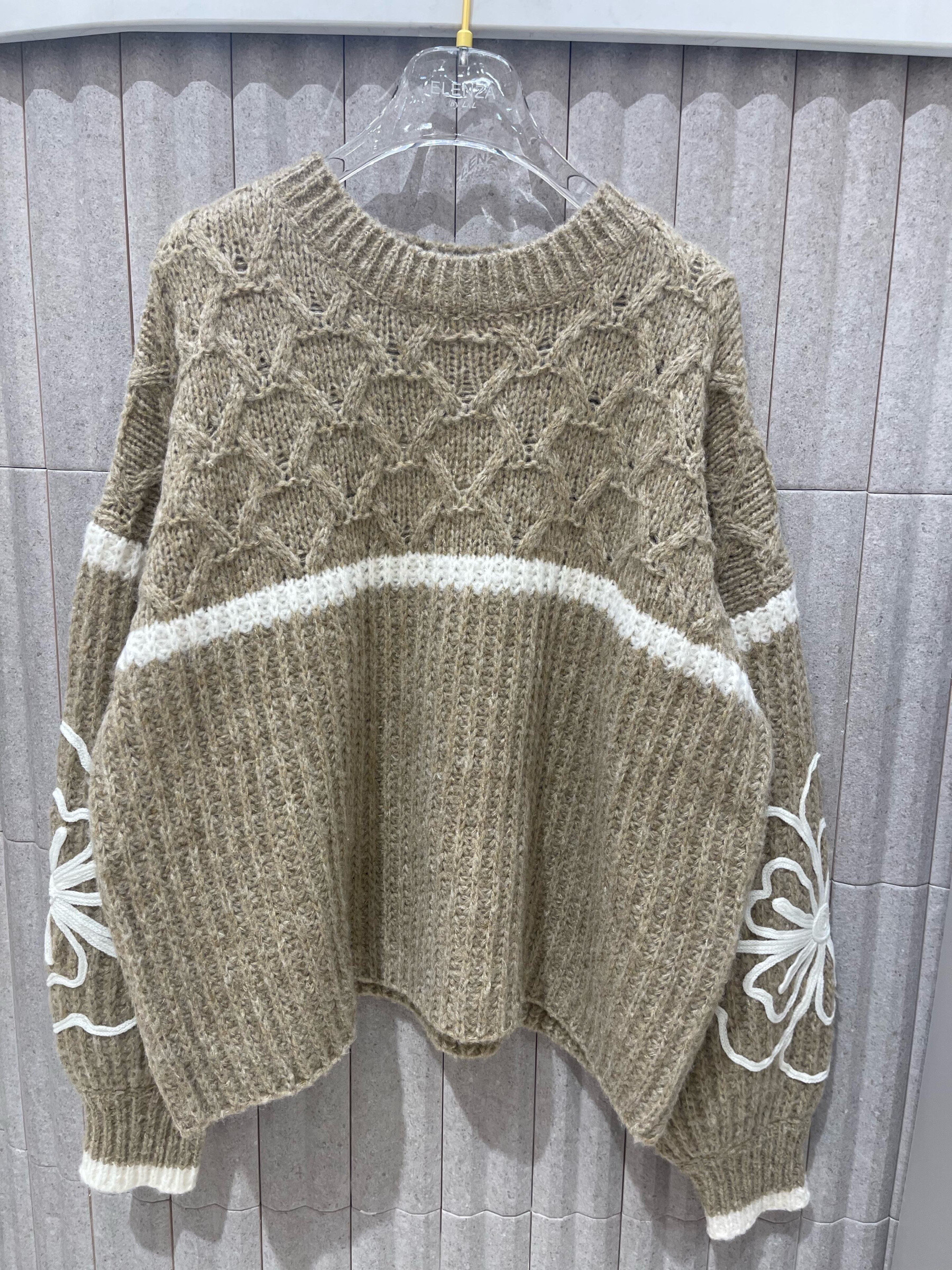 Wholesaler Elenza - large knit embroidery sweater