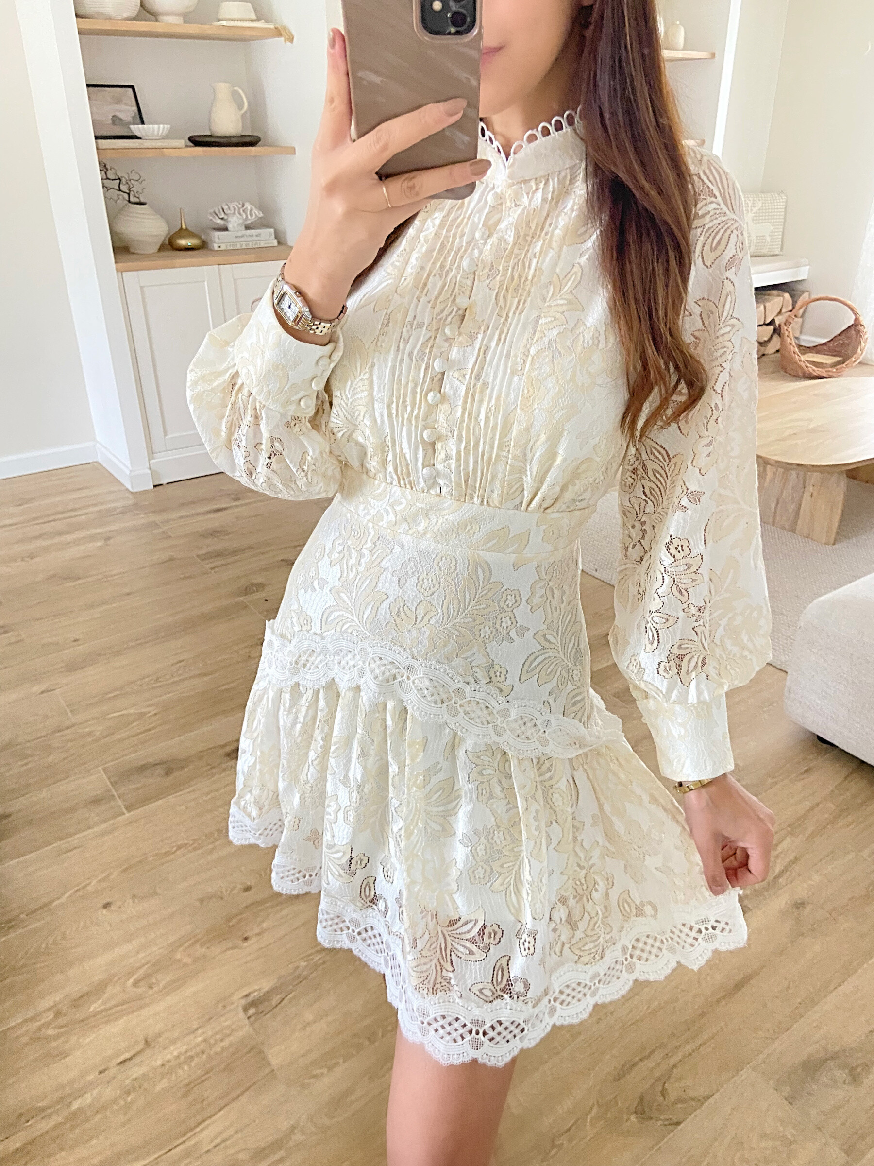 Wholesaler Elina Studio - Two -color lace dress