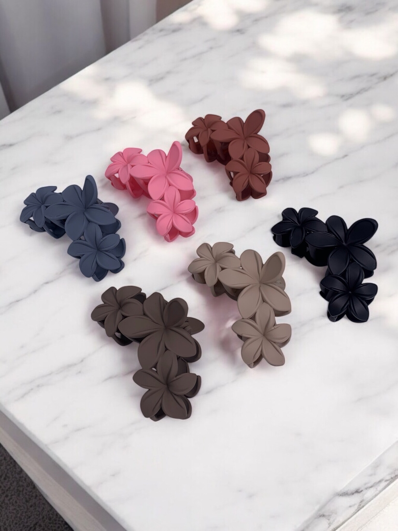 Grossiste ÉLINE L'ATELIER - Pince à cheveux en forme de fleurs