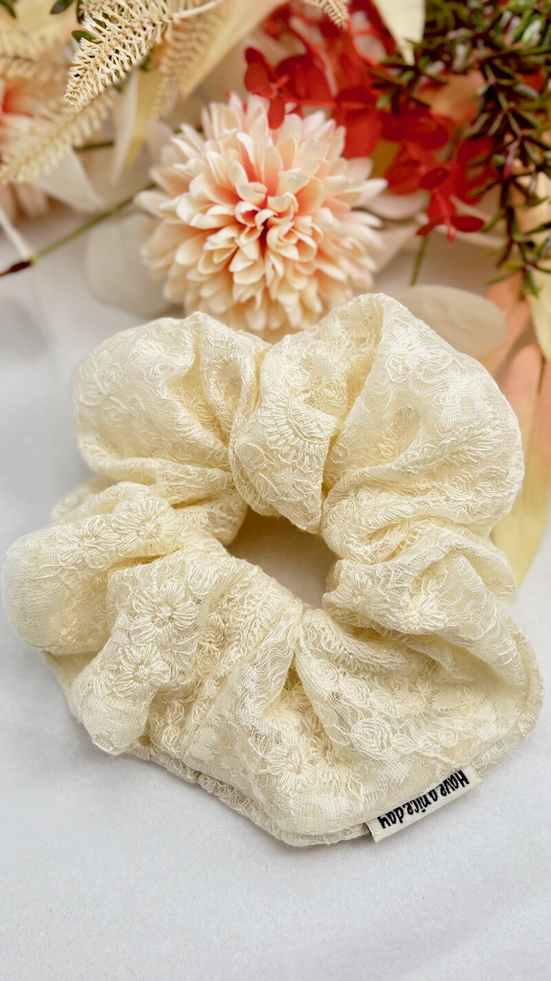 Grossista ÉLINE L'ATELIER - Pizzo da 15 cm tesoro