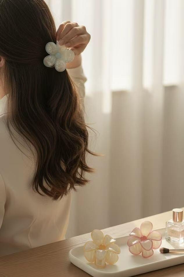 Grossista ÉLINE L'ATELIER - Clip per capelli di fiori