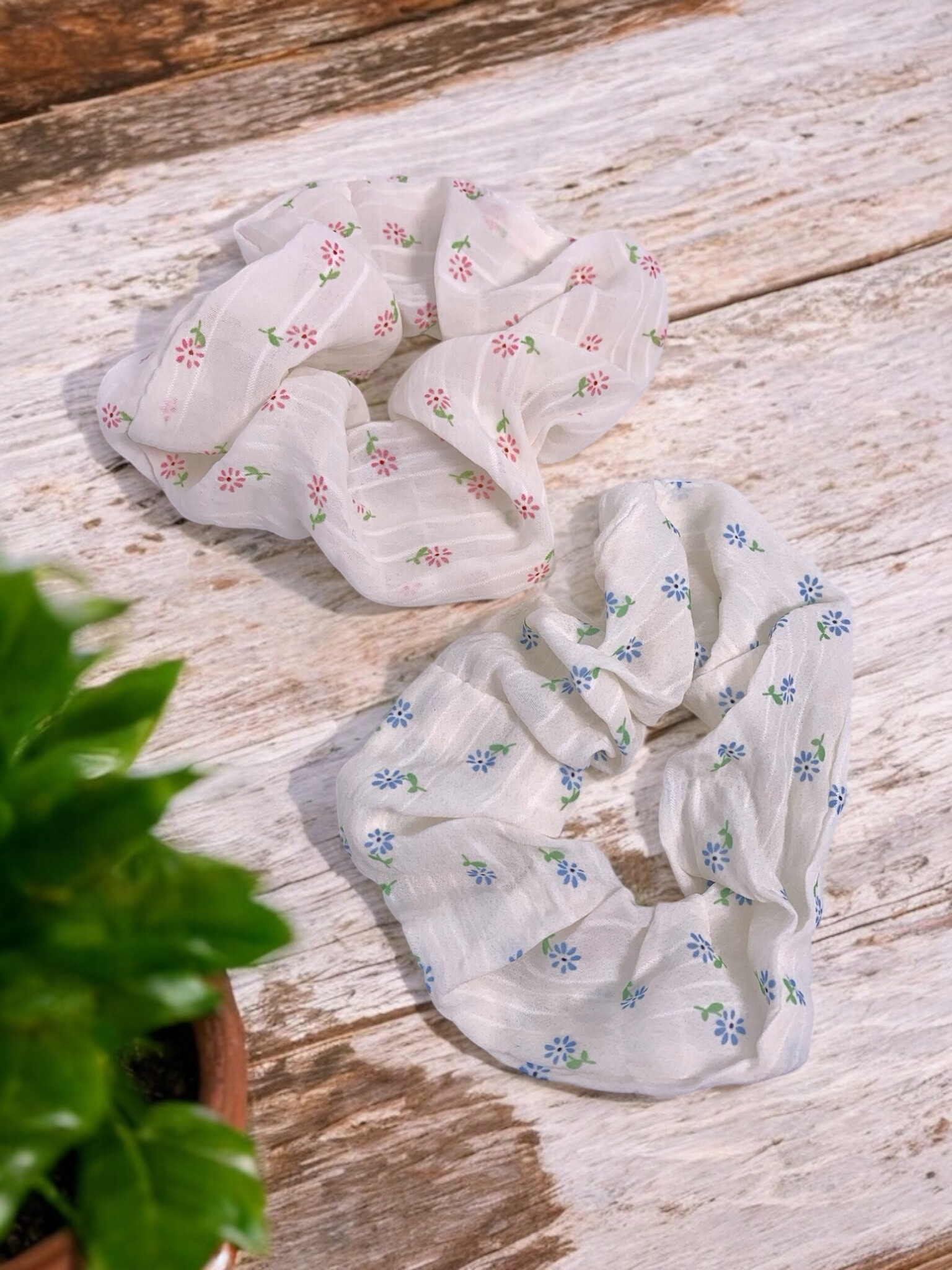 Grossiste ÉLINE L'ATELIER - Chouchou Élastique À Motif Fleurs