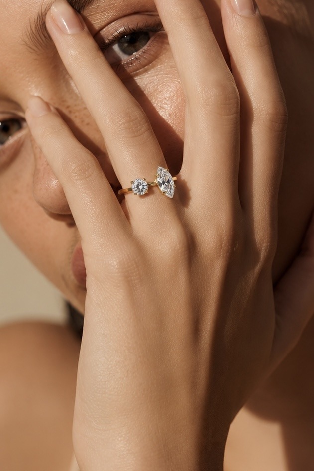 Grossiste ÉLINE L'ATELIER - Bague à zircons marquise et rond en acier inoxydable